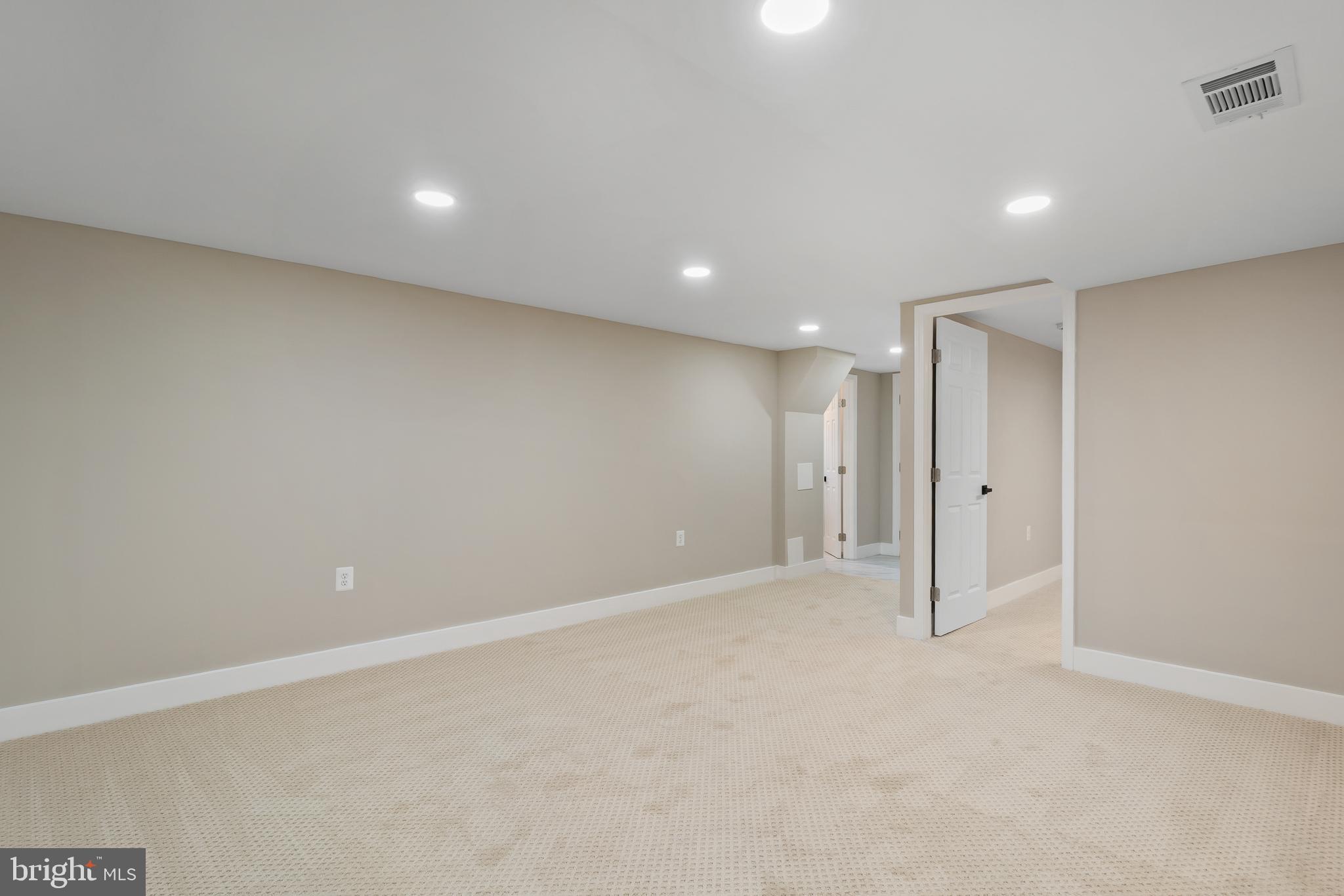 GLEN ECHO HEIGHTS - Residential