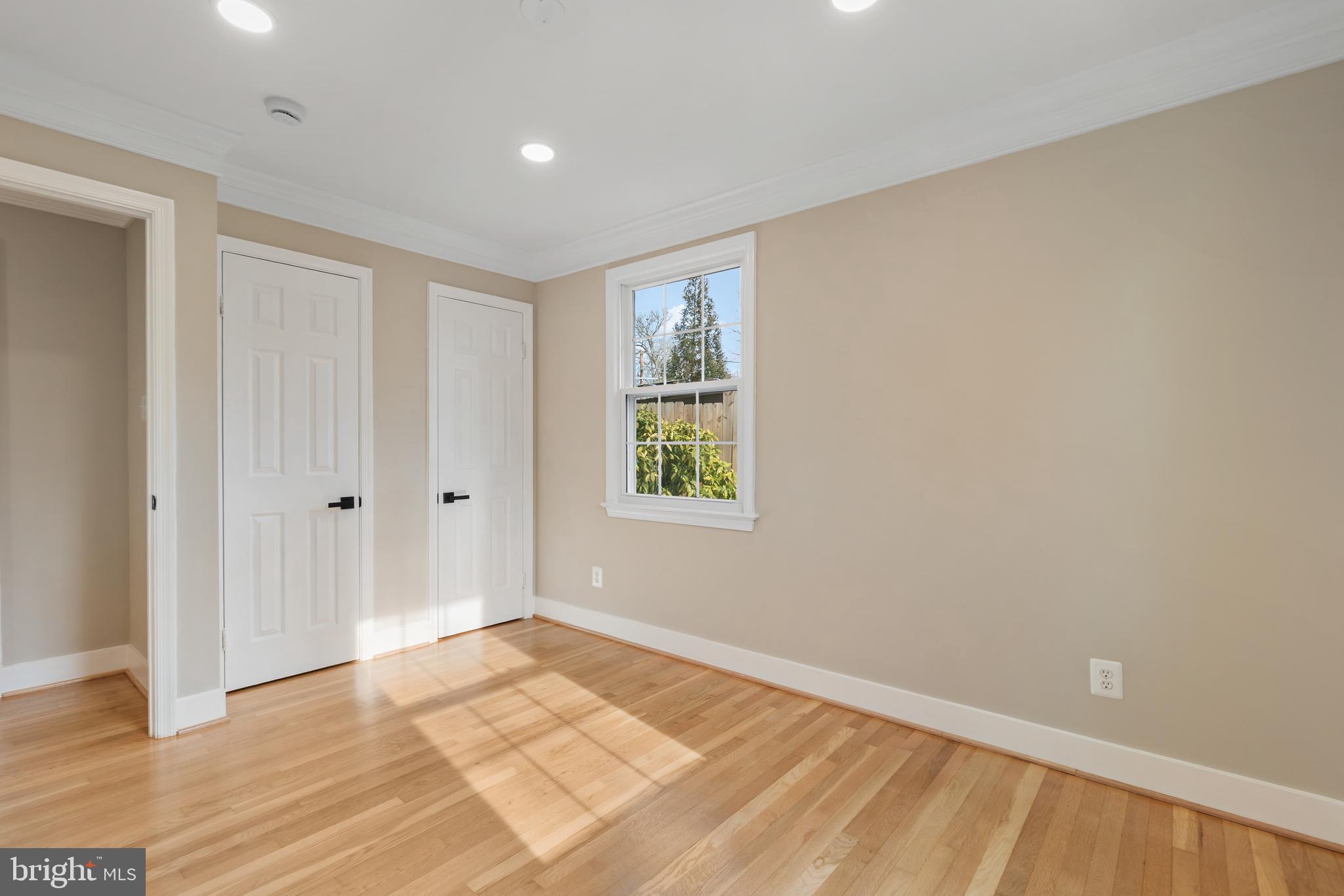 GLEN ECHO HEIGHTS - Residential