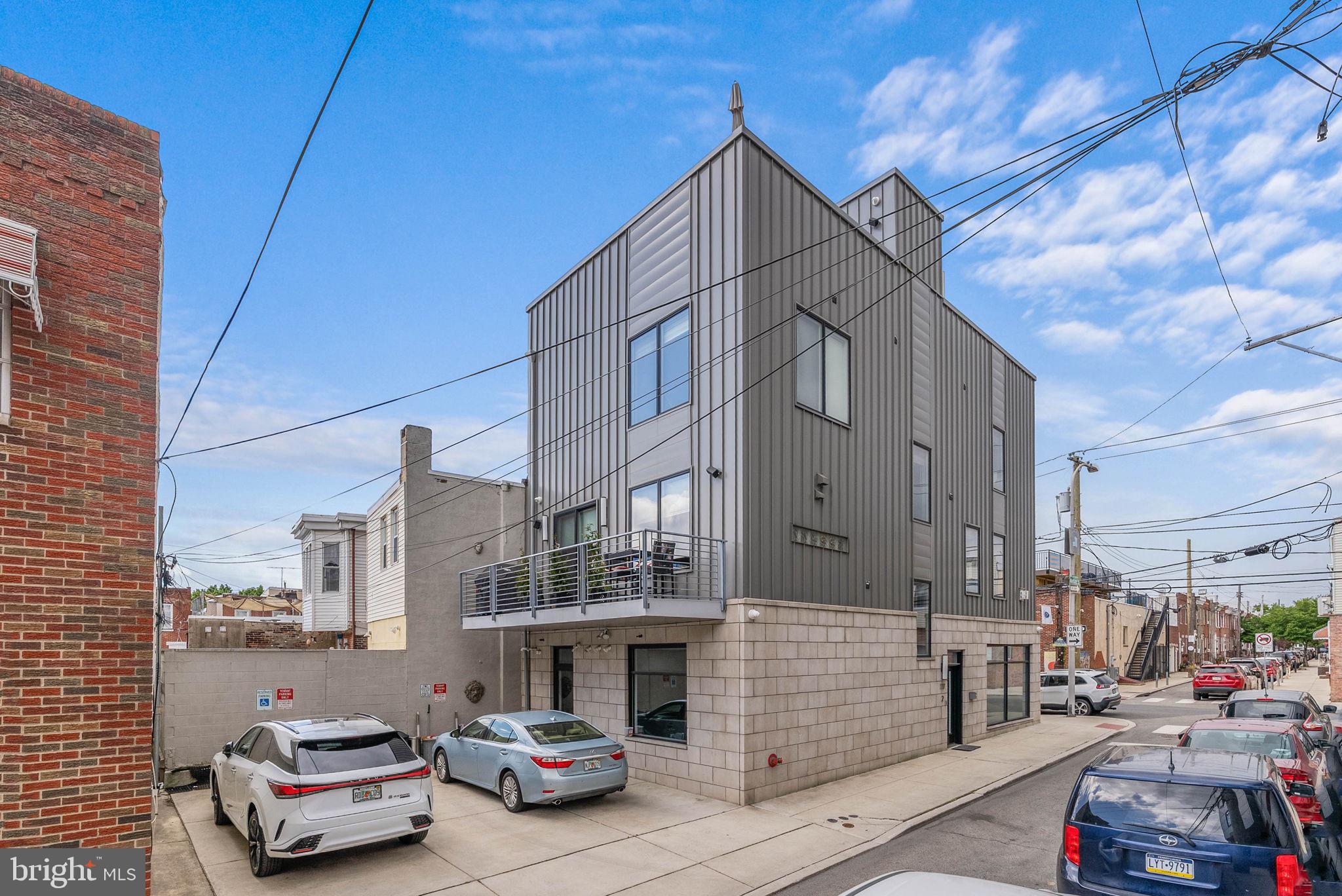 PENNSPORT - Commercial Sale