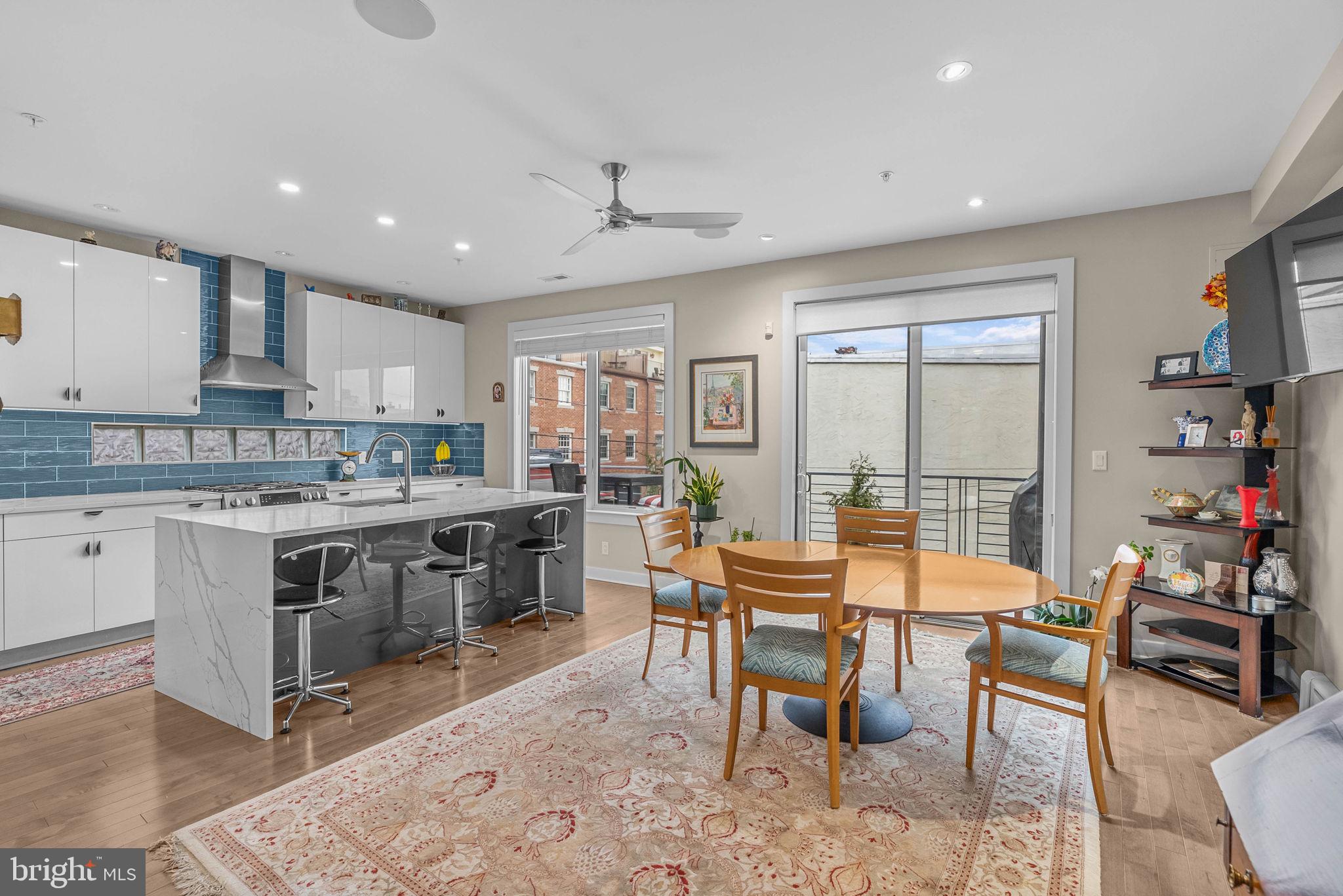 PENNSPORT - Commercial Sale