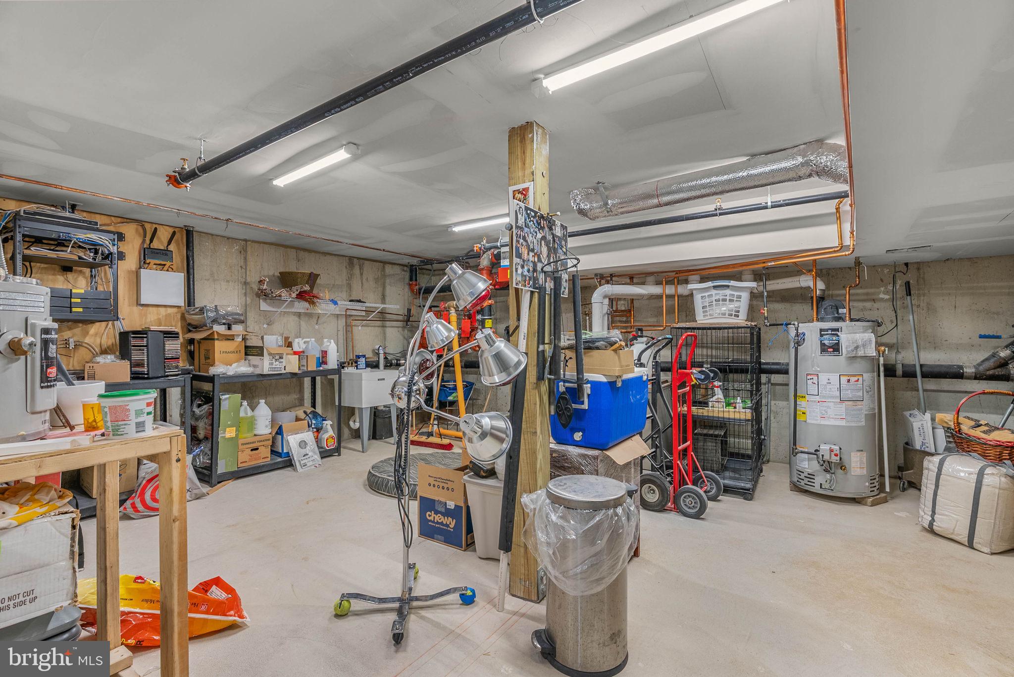 PENNSPORT - Commercial Sale