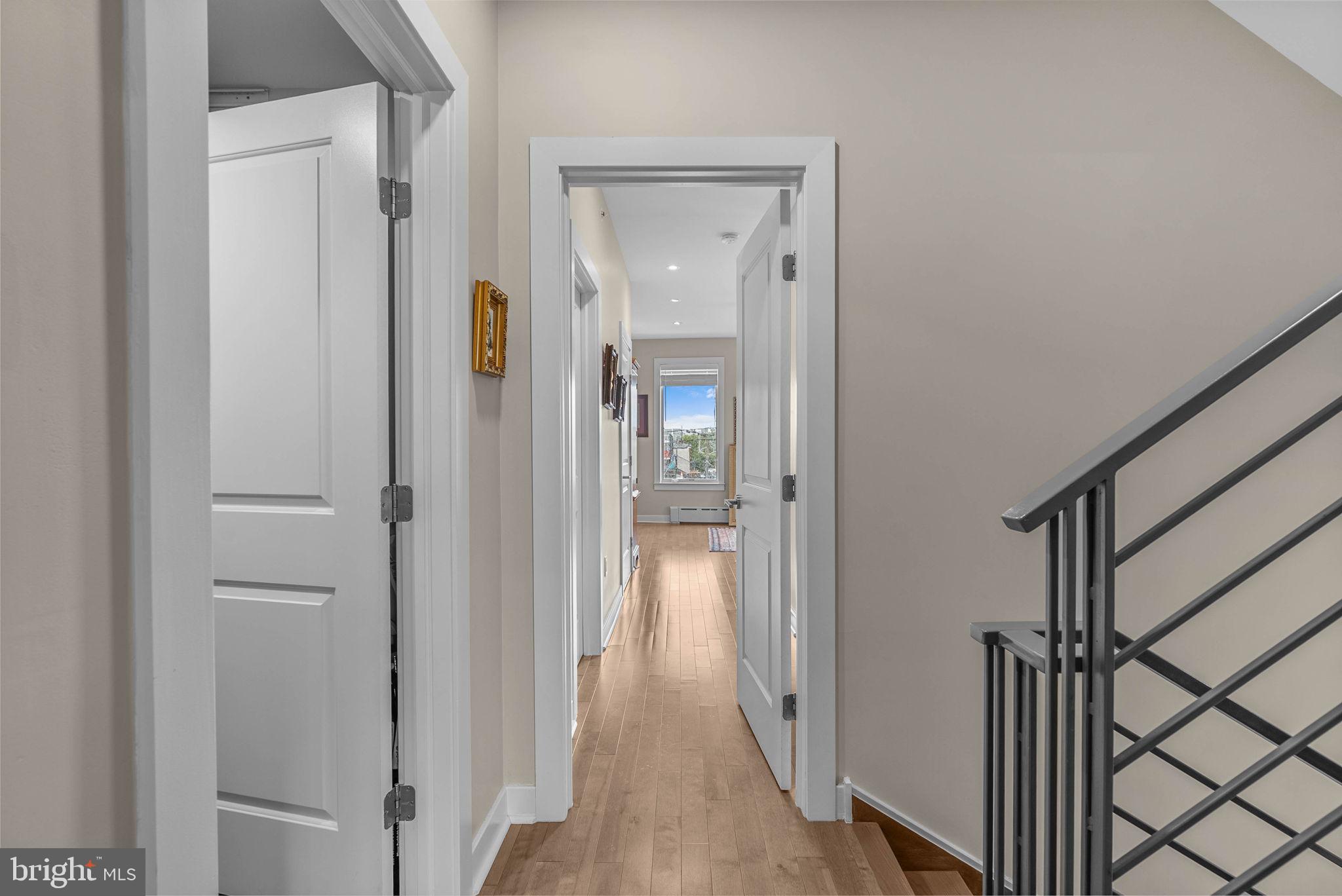 PENNSPORT - Commercial Sale