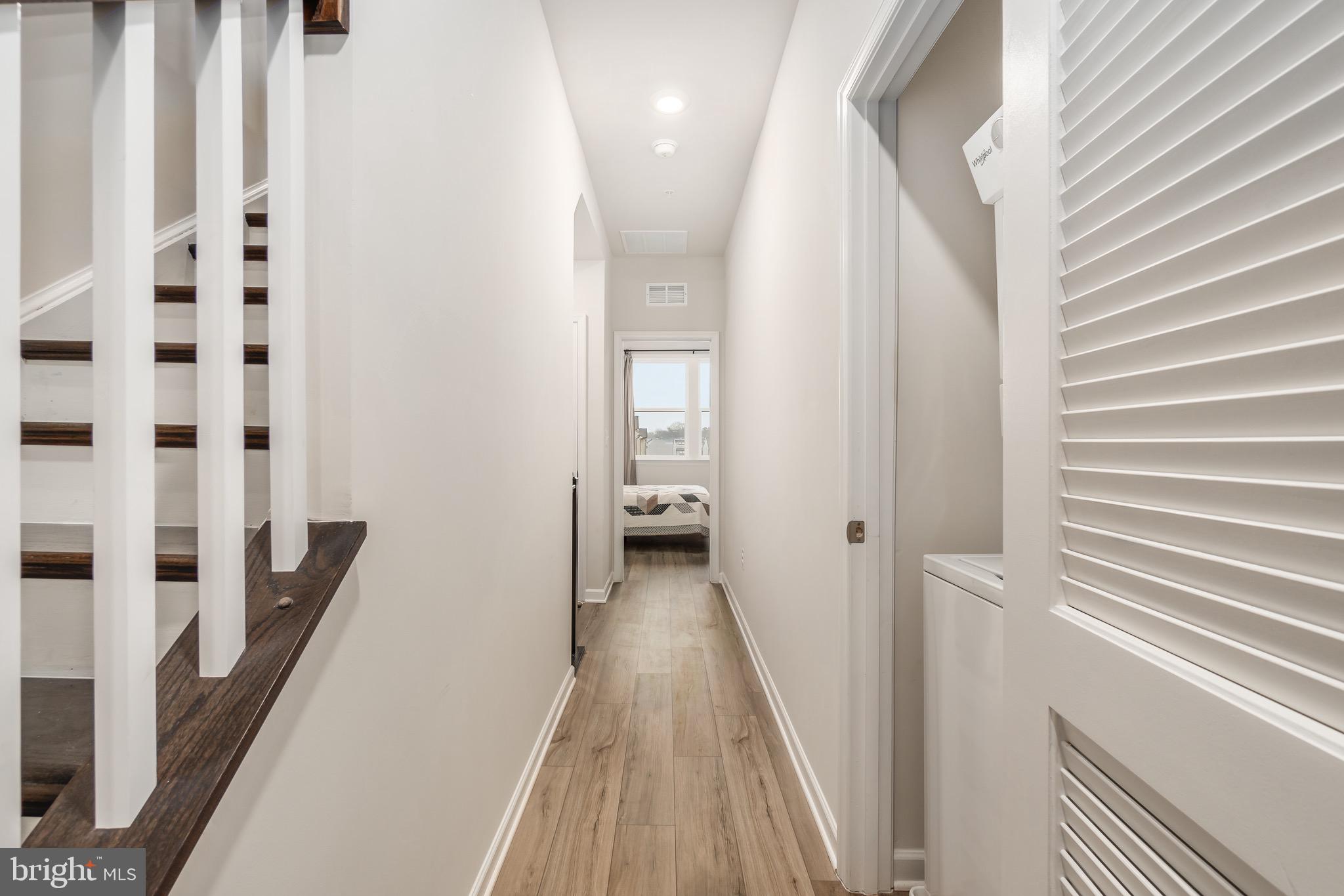 VISTA GARDENS - Residential