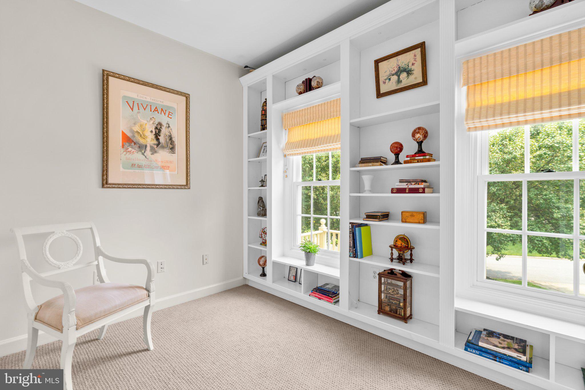 CRESTWOOD - Residential