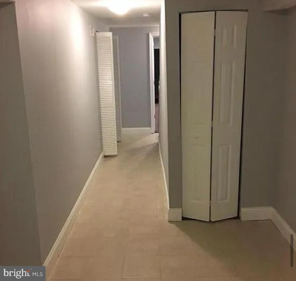 2023 W LEXINGTON STREET