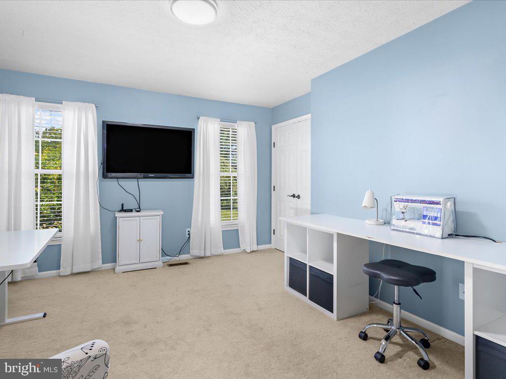 BRENTWOOD PARK - Residential