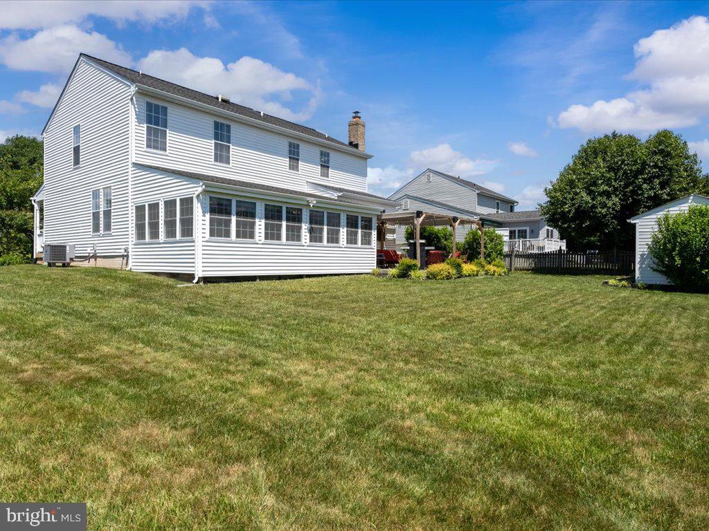 BRENTWOOD PARK - Residential