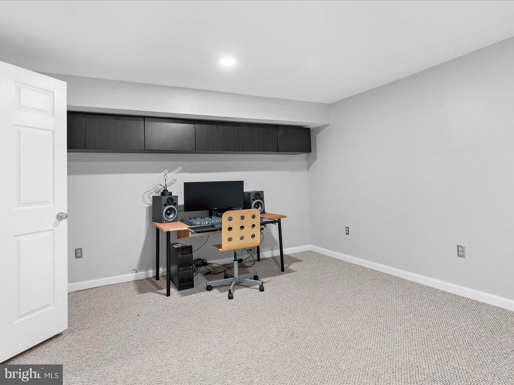 BRENTWOOD PARK - Residential