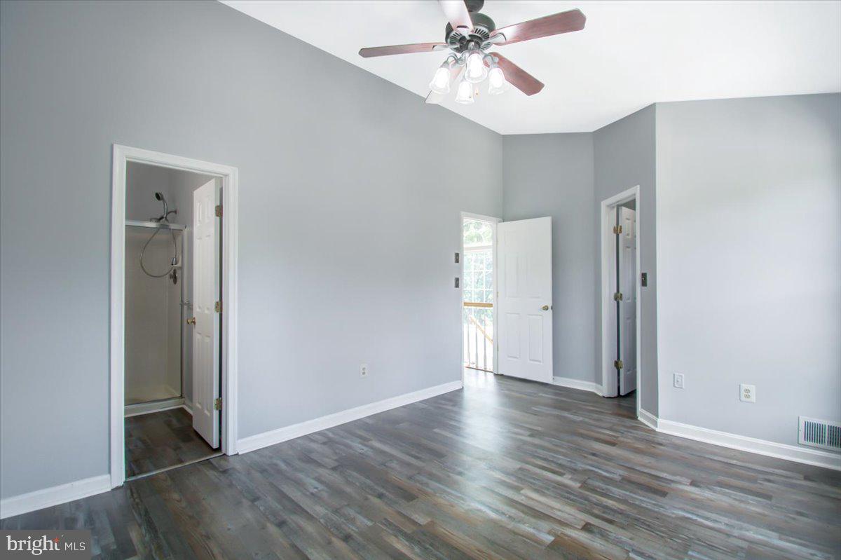 SEVEN OAKS - Residential Lease