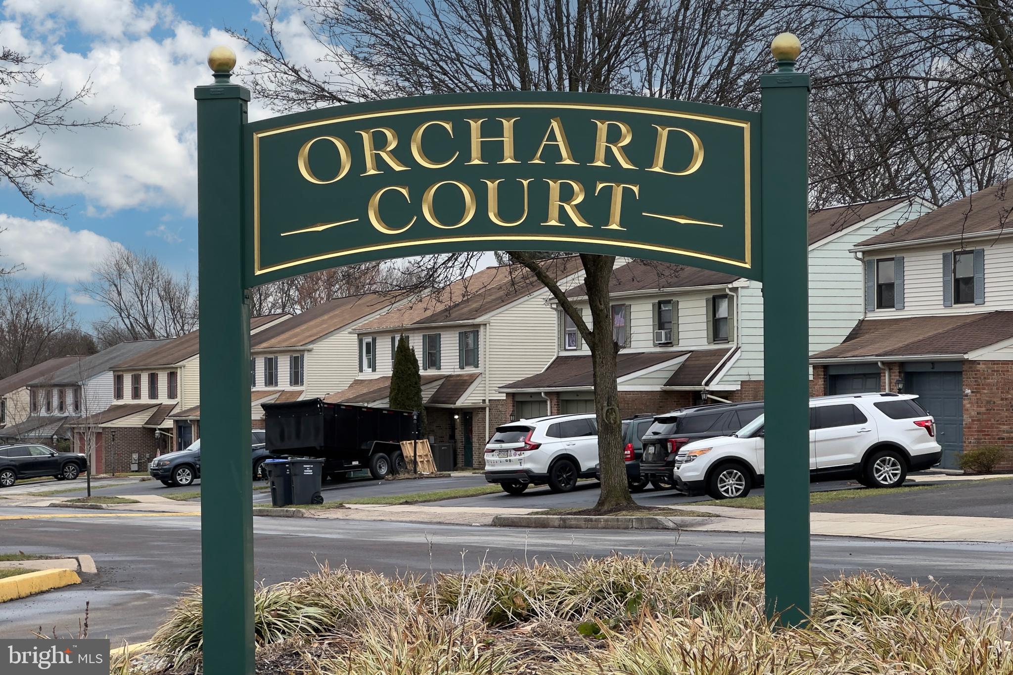 ORCHARD COURTS - Residential Lease
