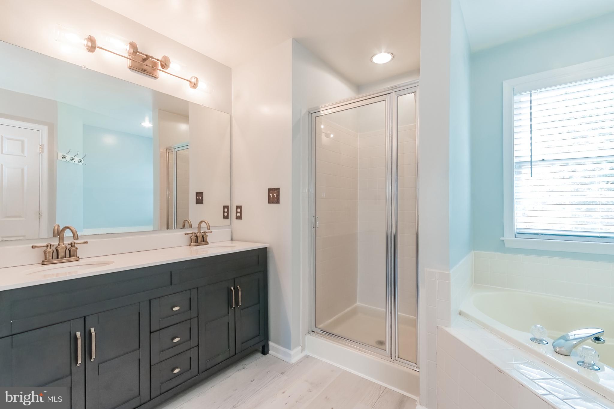 STONEBRIDGE - Residential