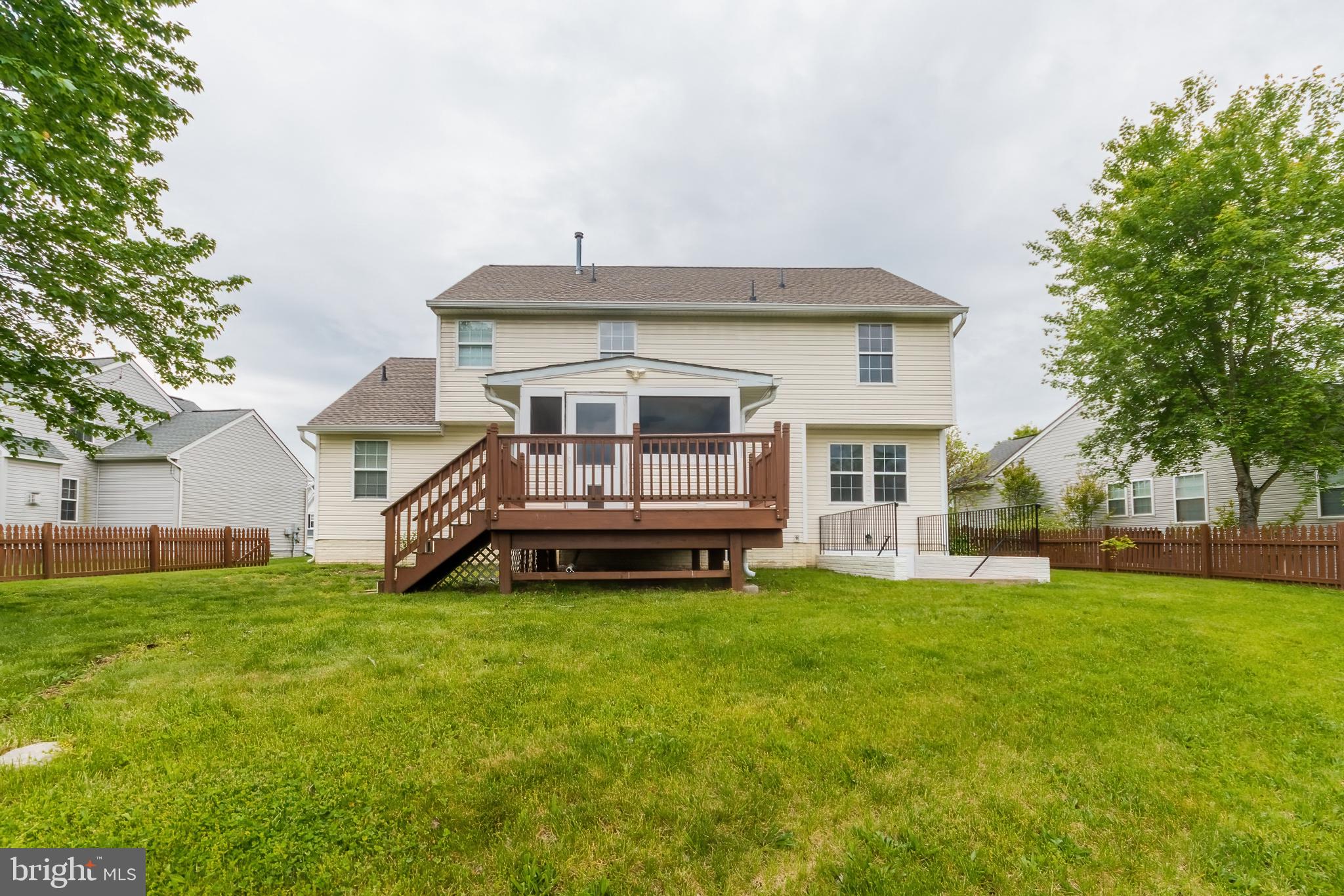 STONEBRIDGE - Residential