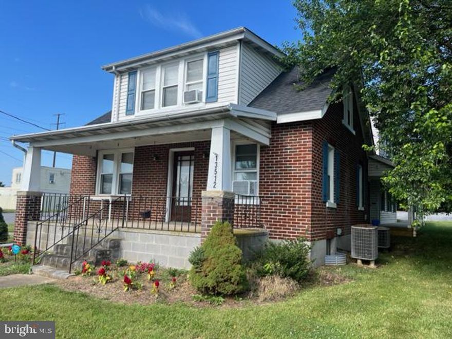 Excellent opportunity presented in this three unit property with fantastic demographics. 1200 square-foot of commercial space in main level with separate parking lot. In addition, you have two residential units that are fully rented, building is updated. Updated roof and windows. Only two minutes from interstate 81, and five minutes from the interchange of I-81/70. Excellent opportunity. Call Alice for details.