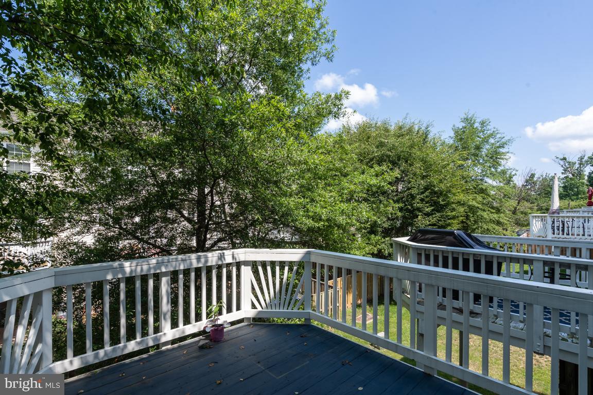 BELMONT LAND BAY - Residential