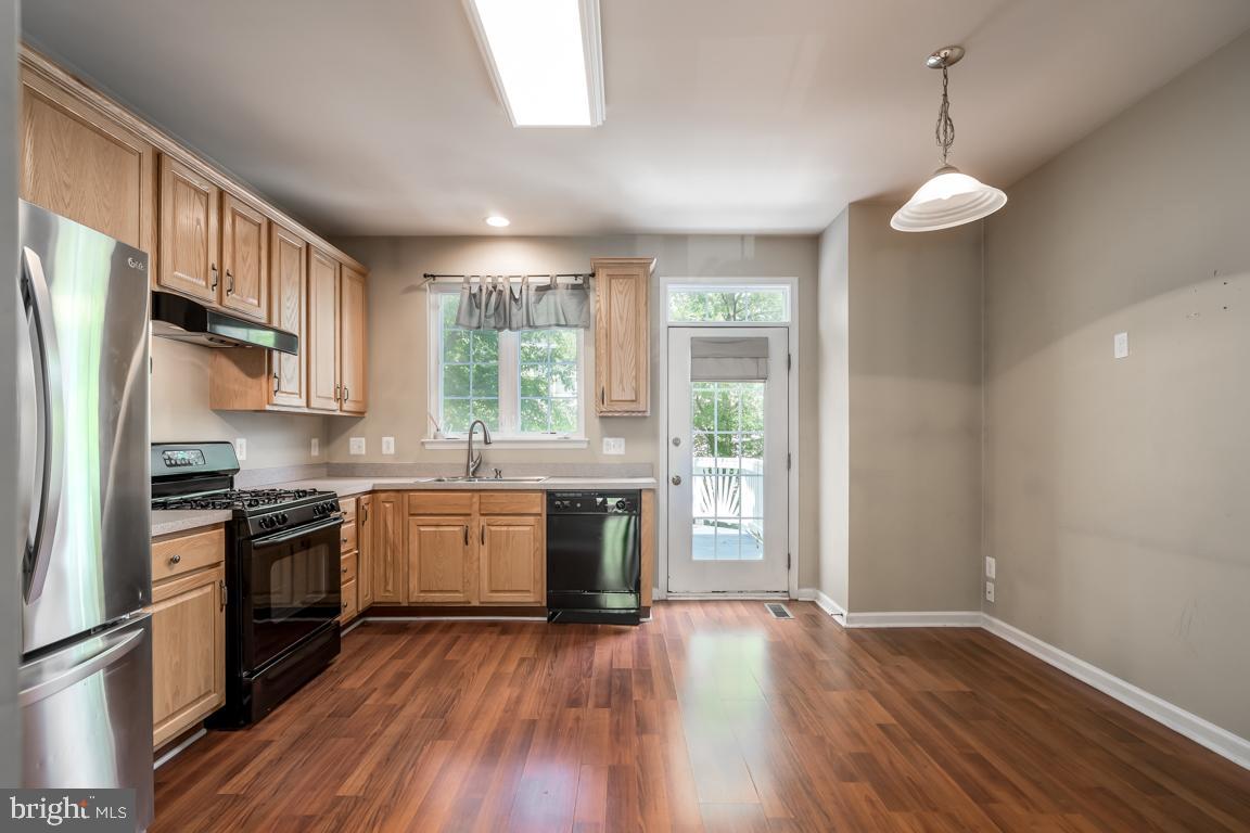 BELMONT LAND BAY - Residential