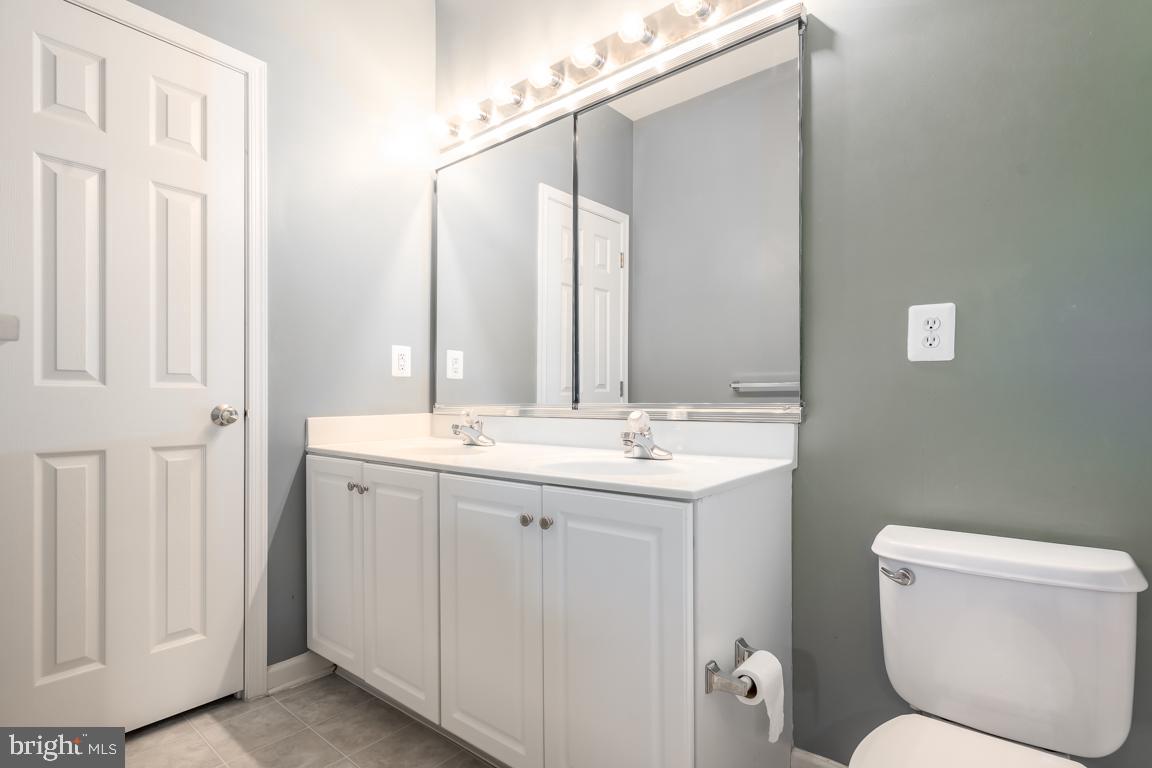 BELMONT LAND BAY - Residential