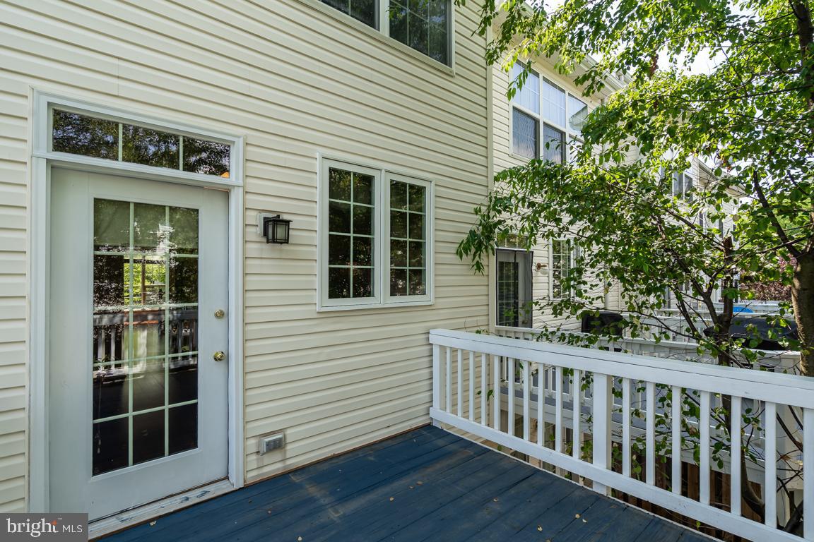 BELMONT LAND BAY - Residential