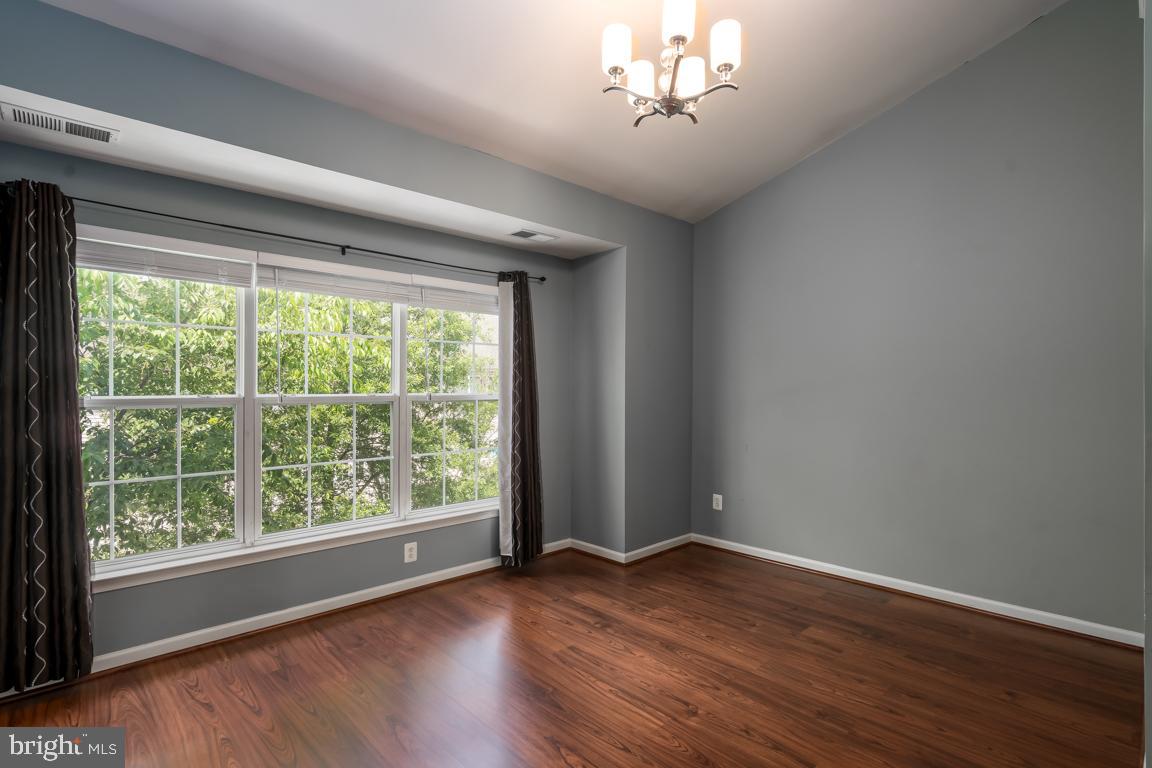 BELMONT LAND BAY - Residential