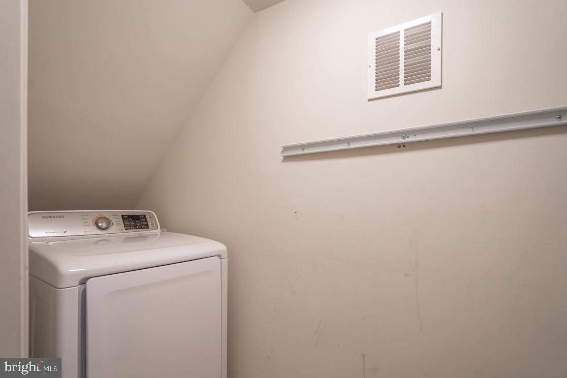 BELMONT LAND BAY - Residential