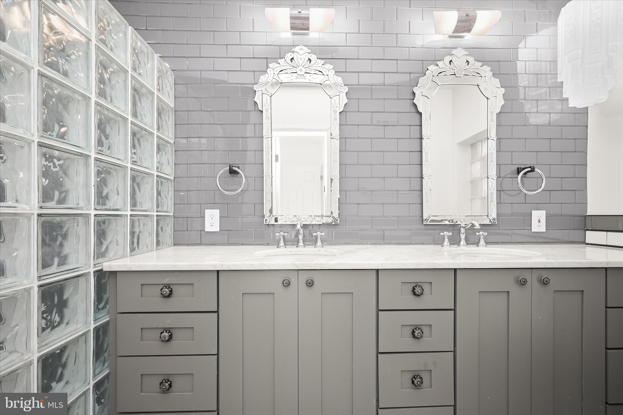 BRADLEY VILLAGE - Residential