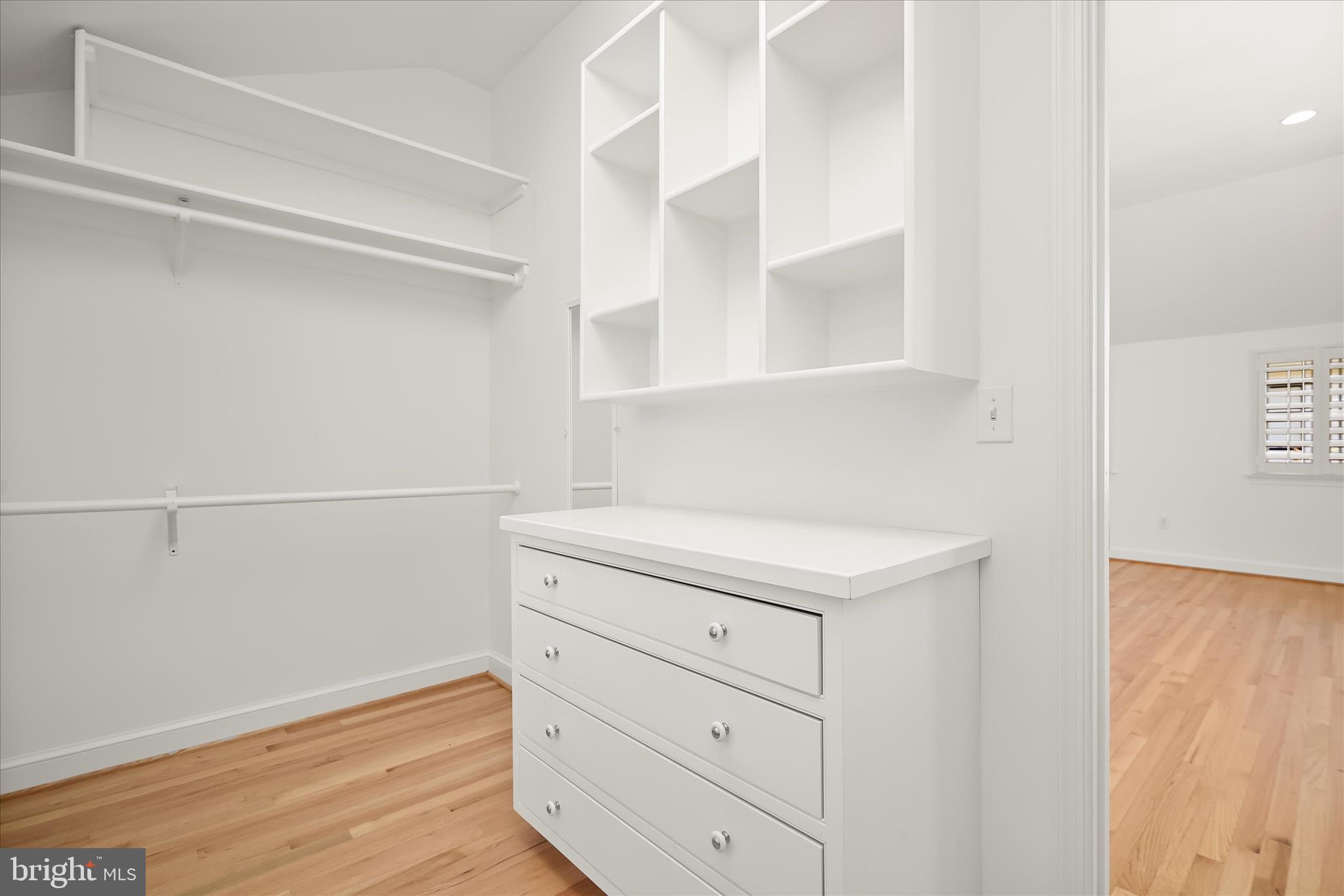 BRADLEY VILLAGE - Residential