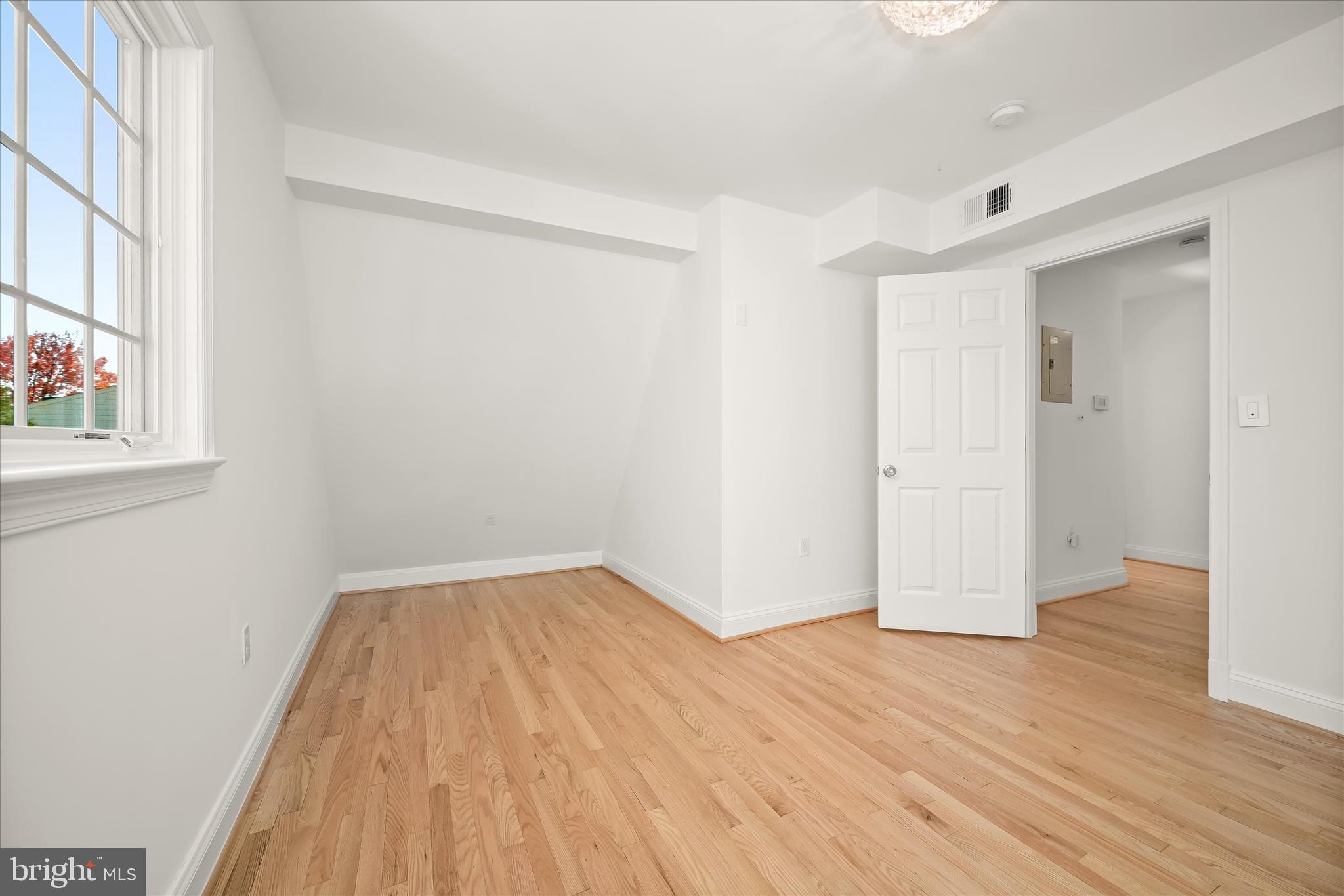 BRADLEY VILLAGE - Residential