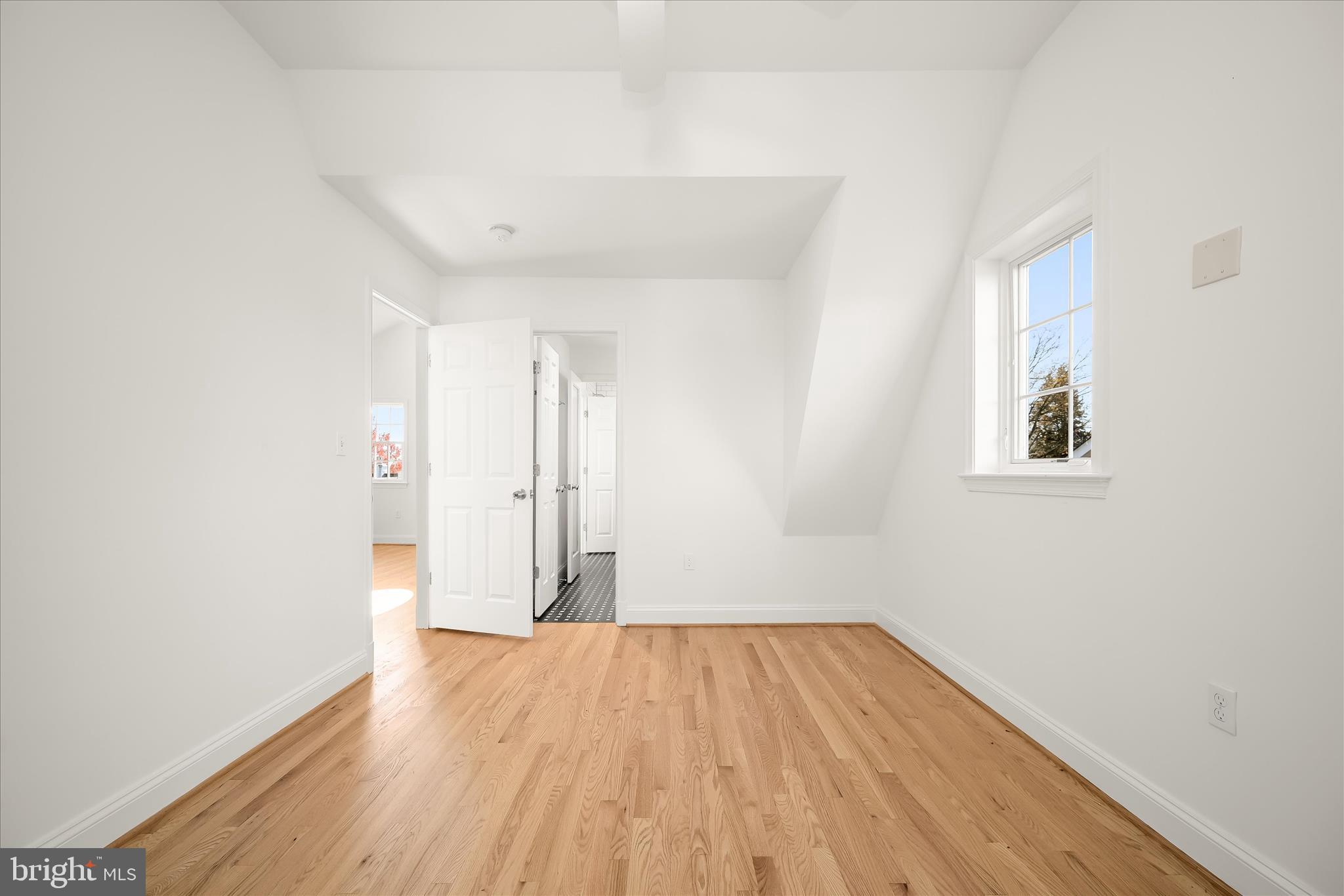 BRADLEY VILLAGE - Residential