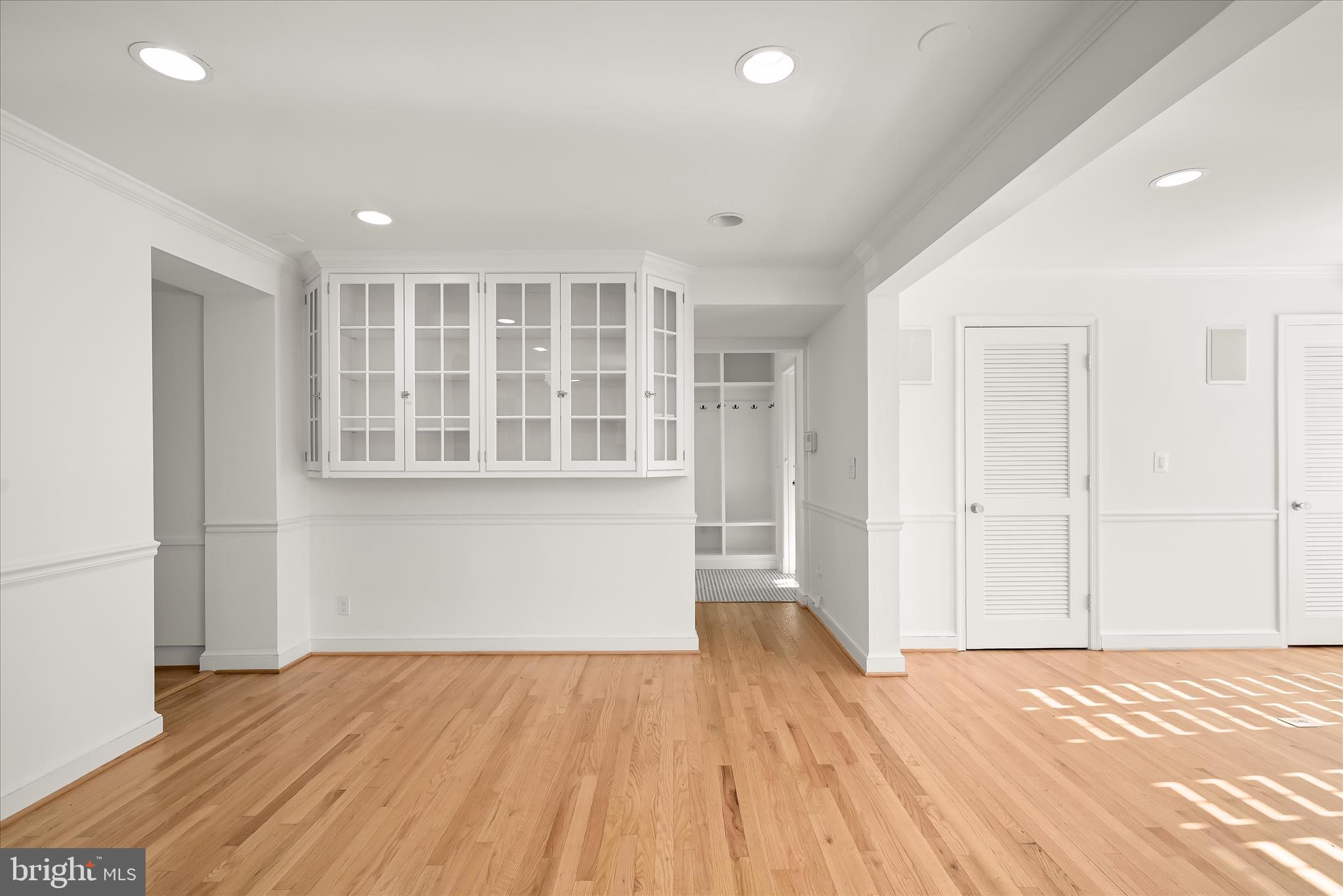 BRADLEY VILLAGE - Residential