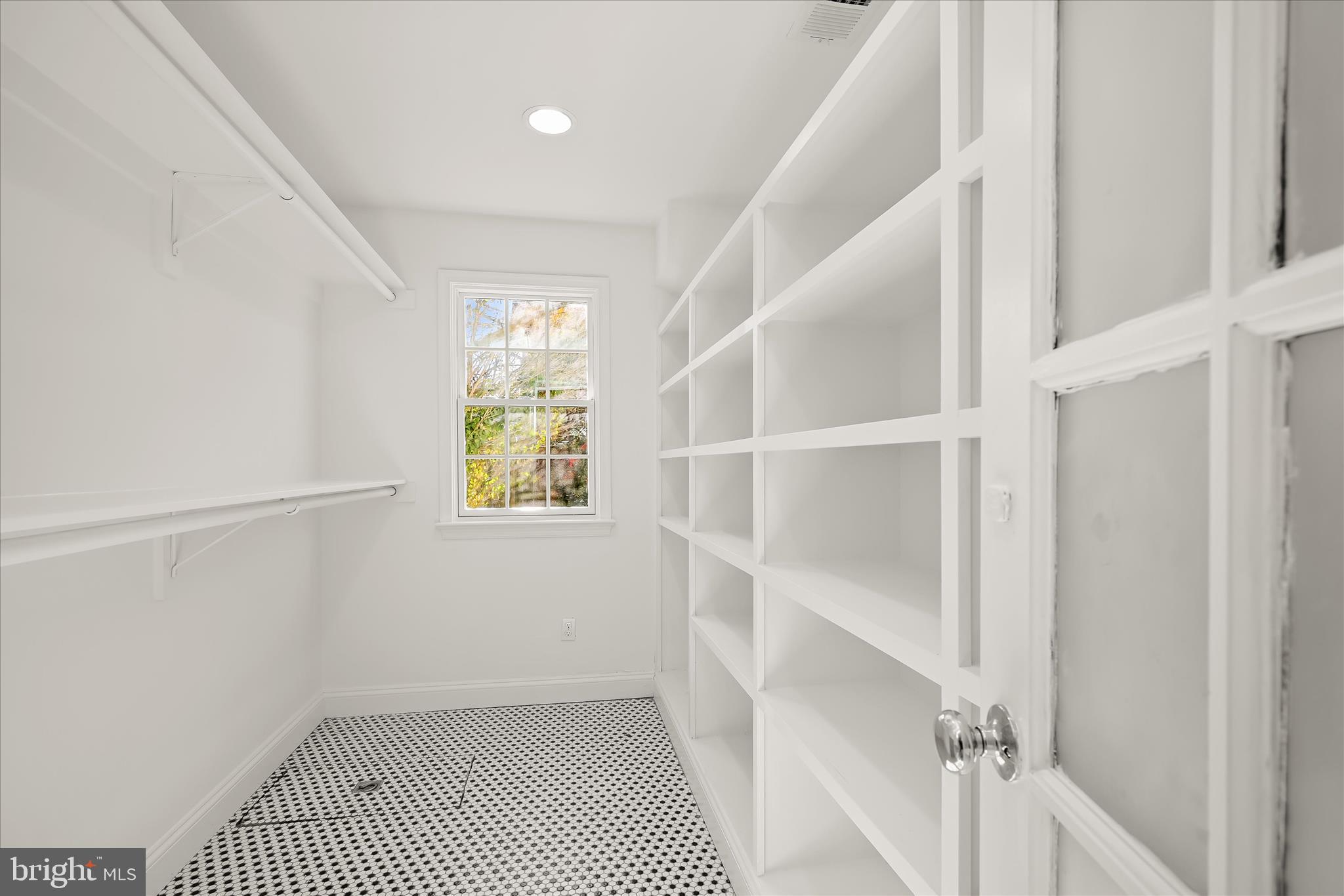 BRADLEY VILLAGE - Residential