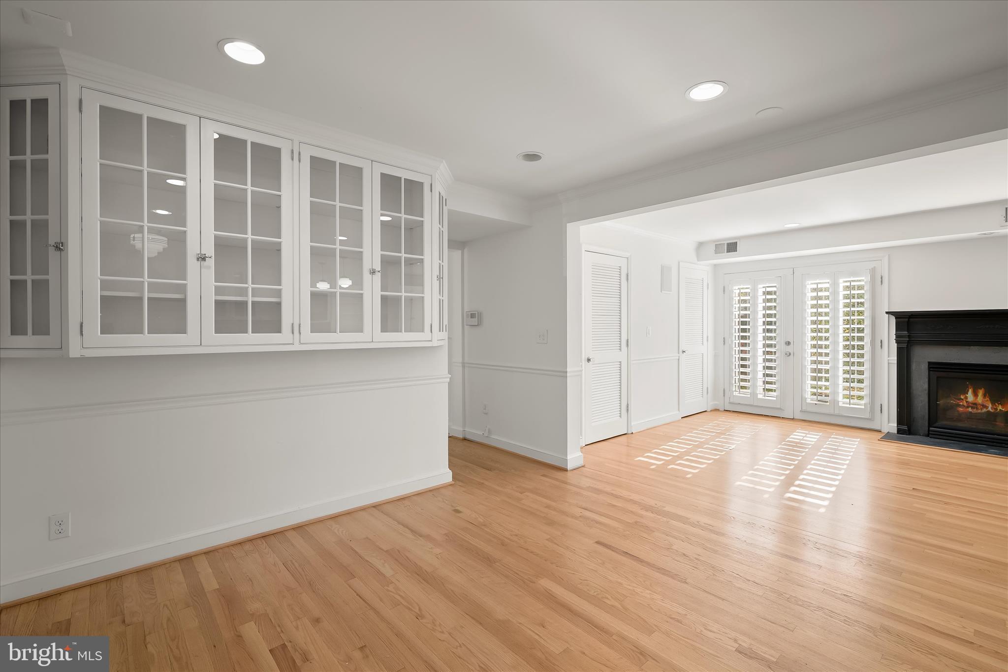 BRADLEY VILLAGE - Residential