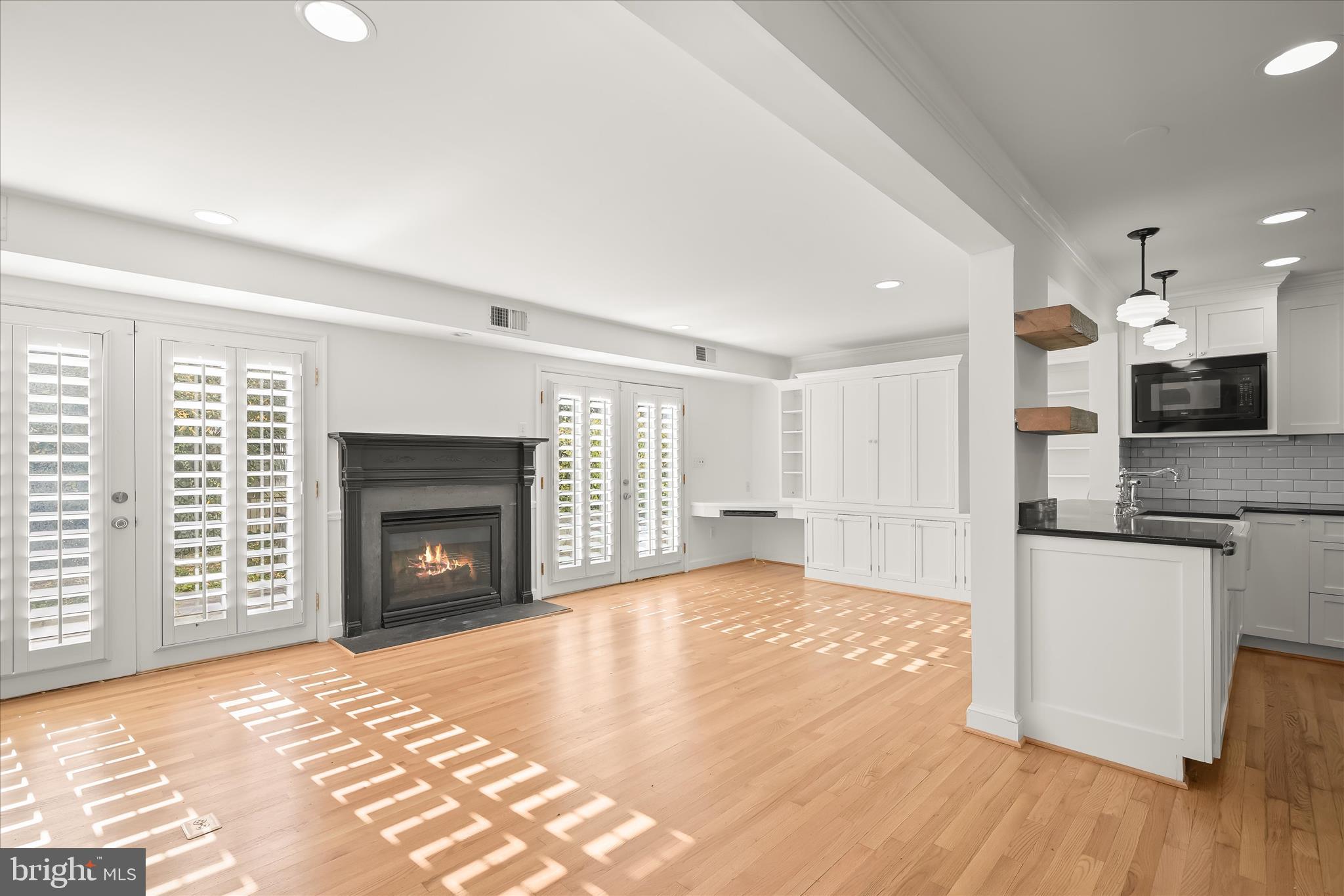 BRADLEY VILLAGE - Residential