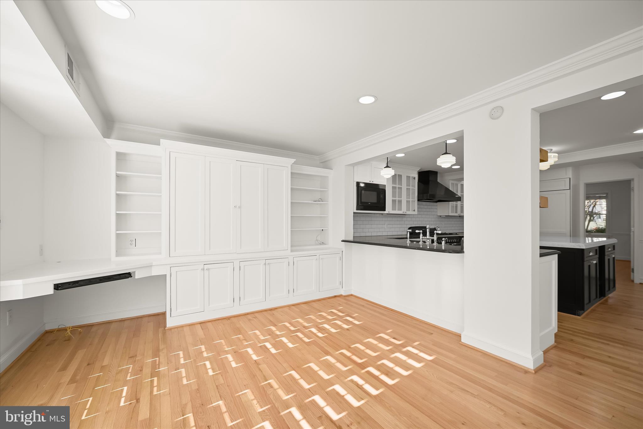 BRADLEY VILLAGE - Residential