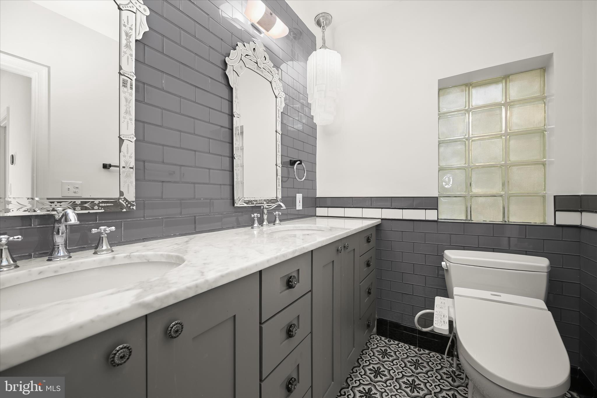 BRADLEY VILLAGE - Residential