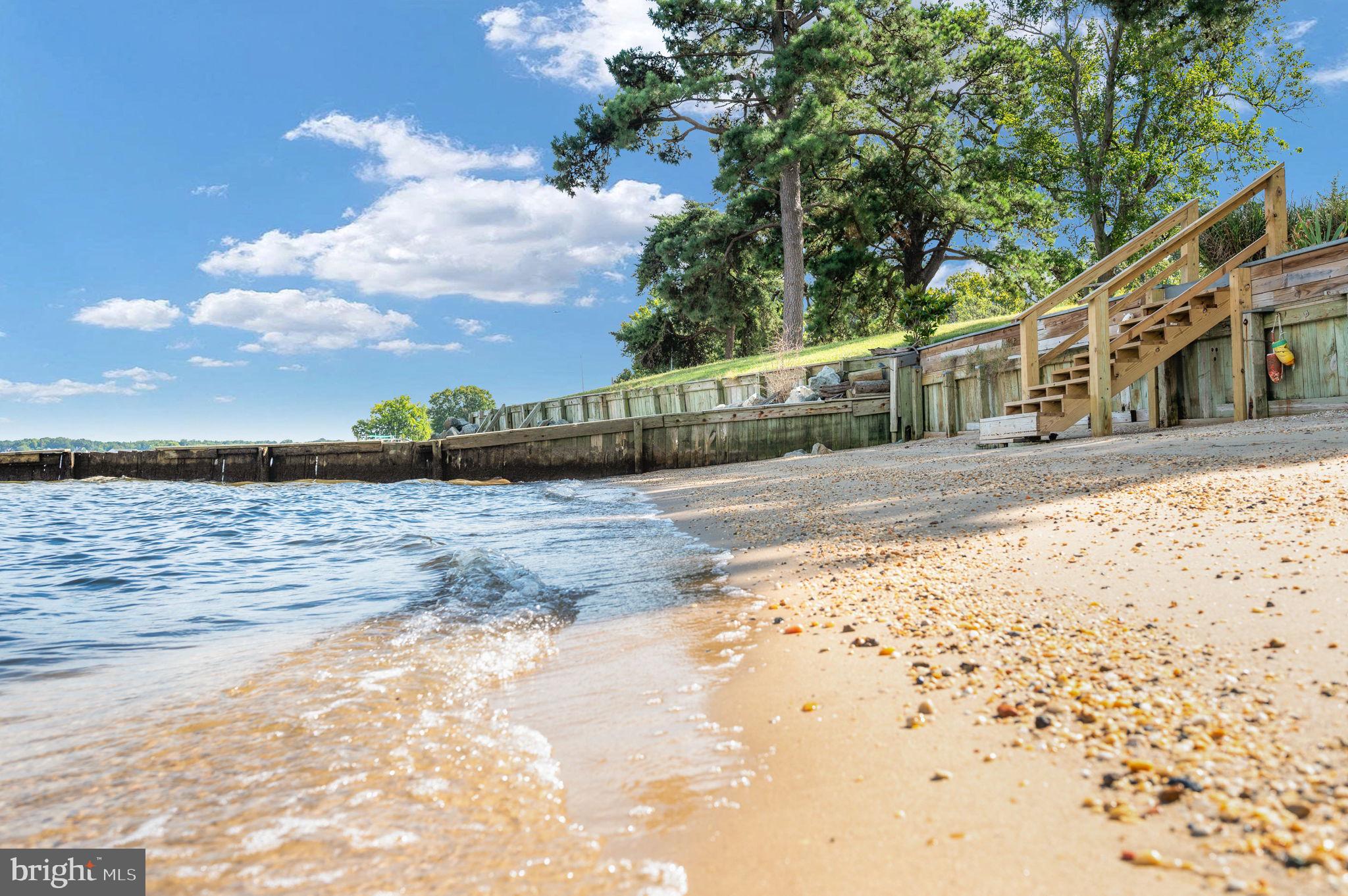 62 SHORE DRIVE