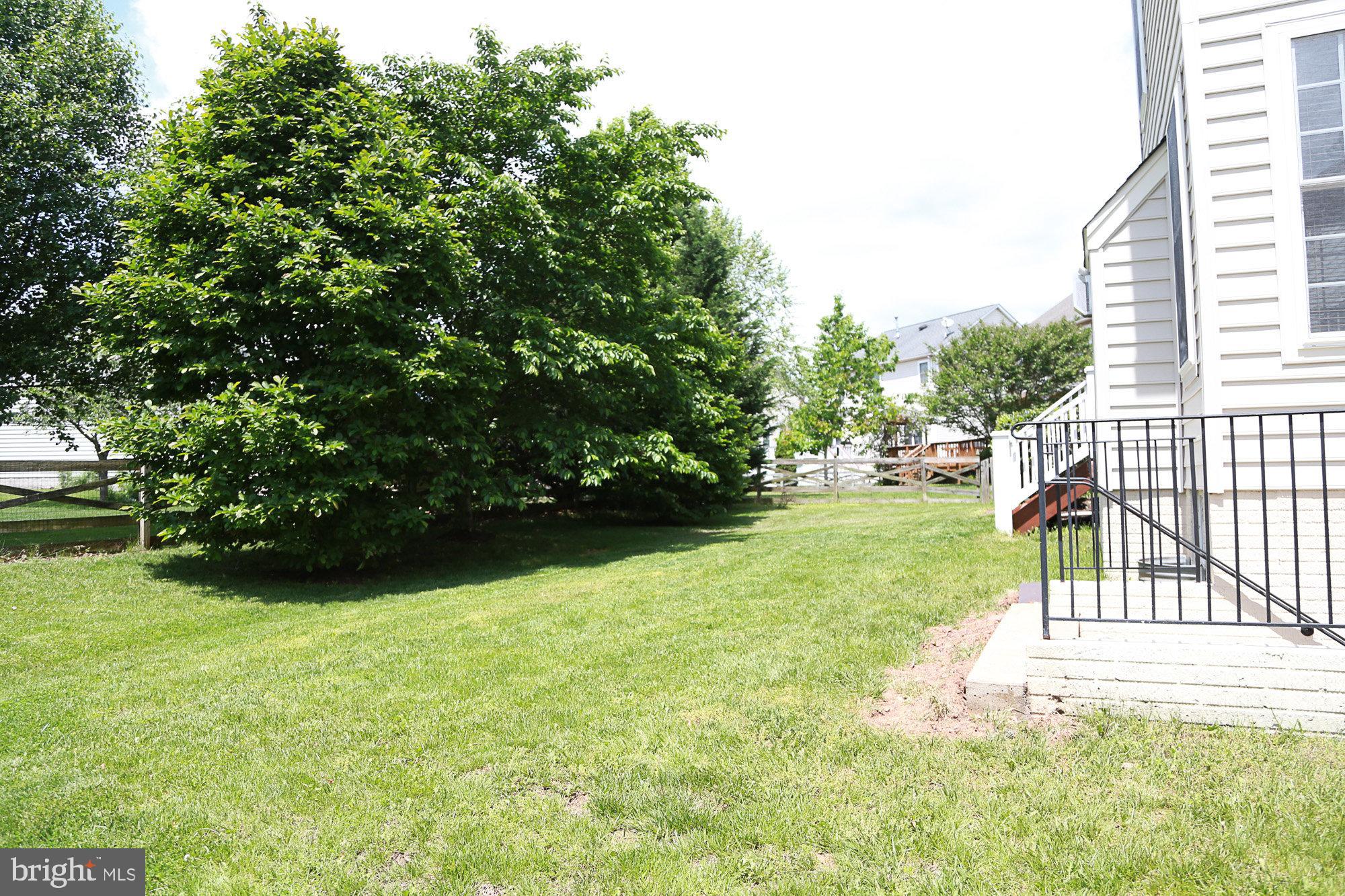 PEMBROOKE - Residential