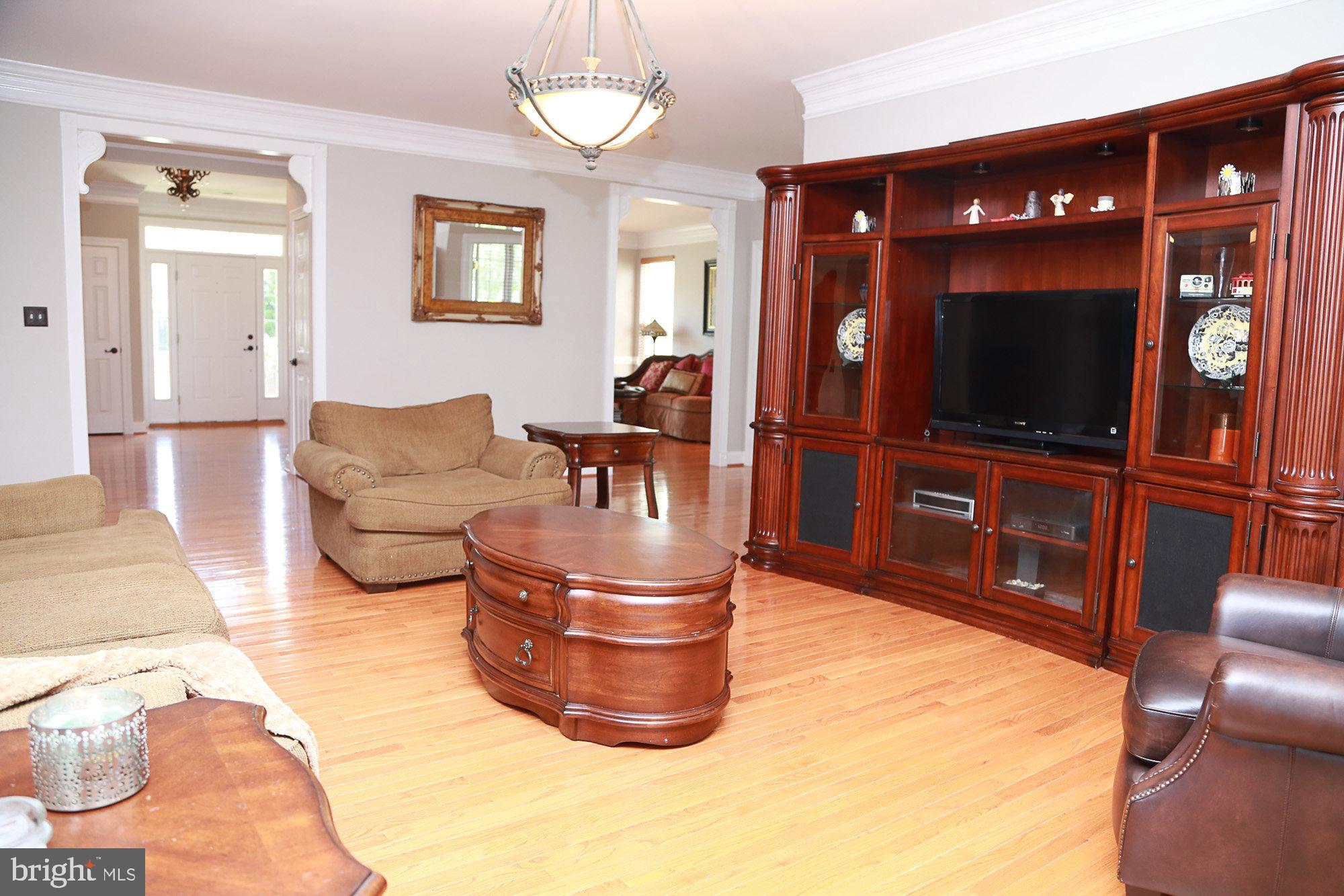 PEMBROOKE - Residential