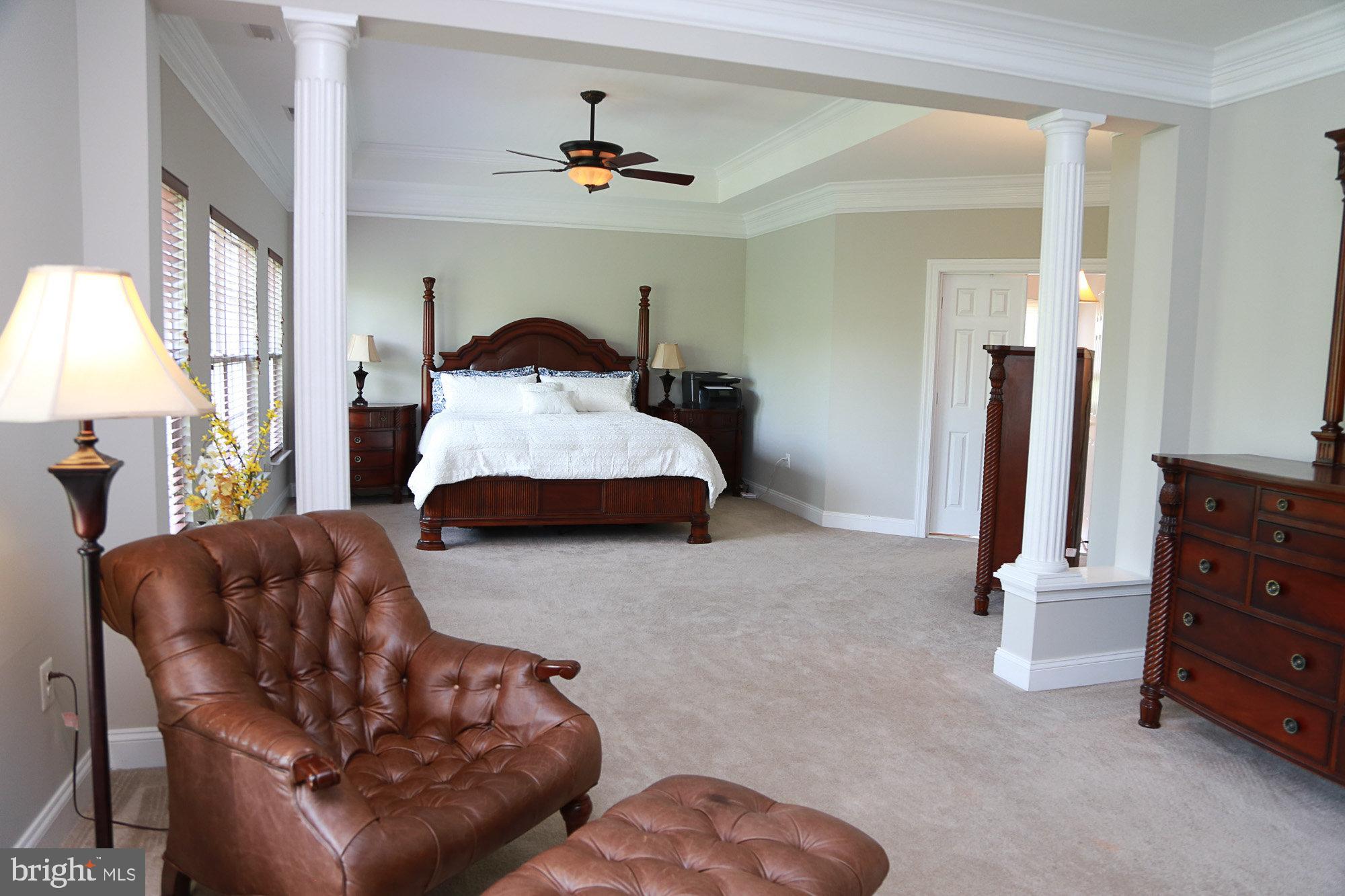 PEMBROOKE - Residential