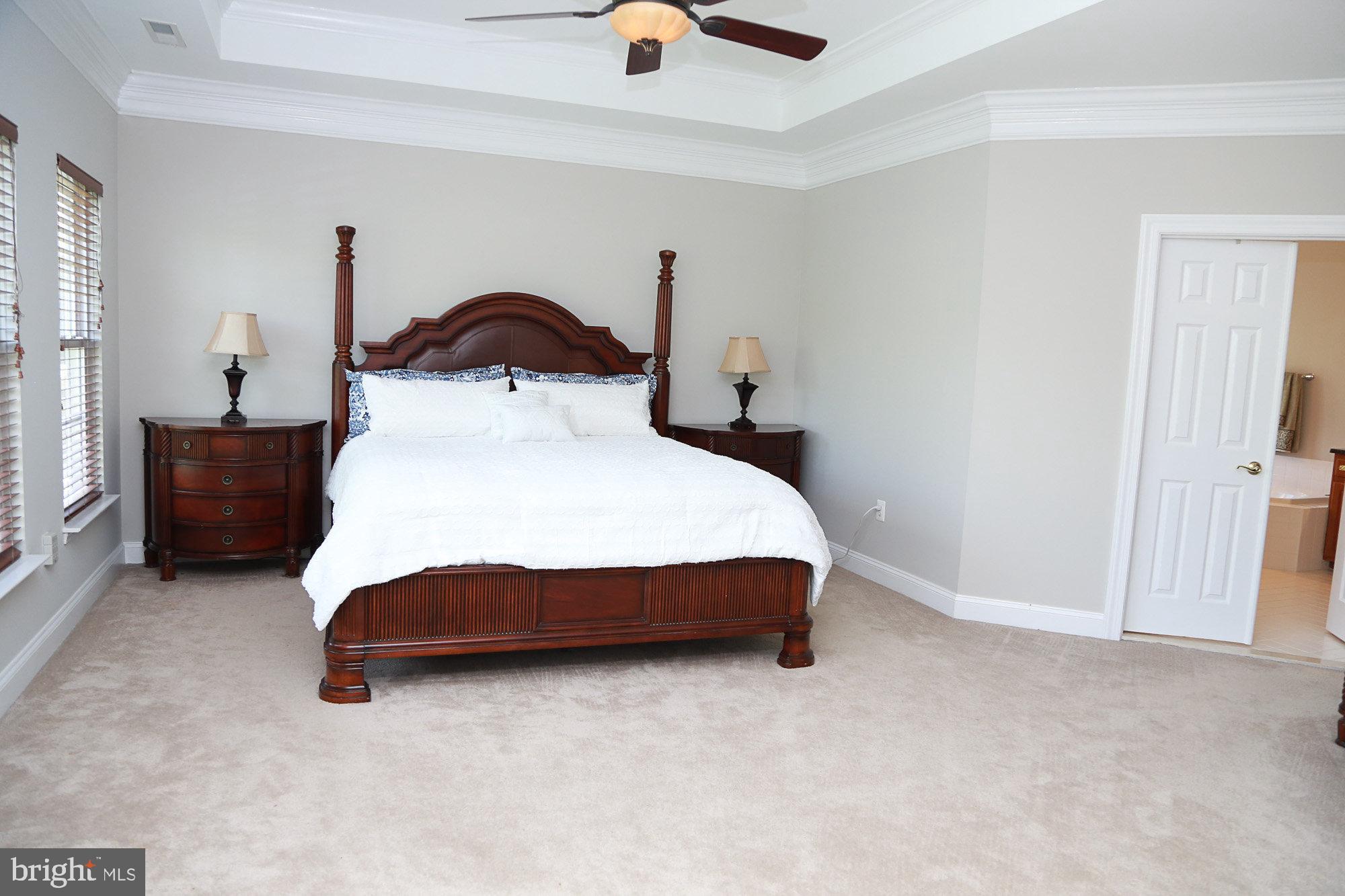 PEMBROOKE - Residential