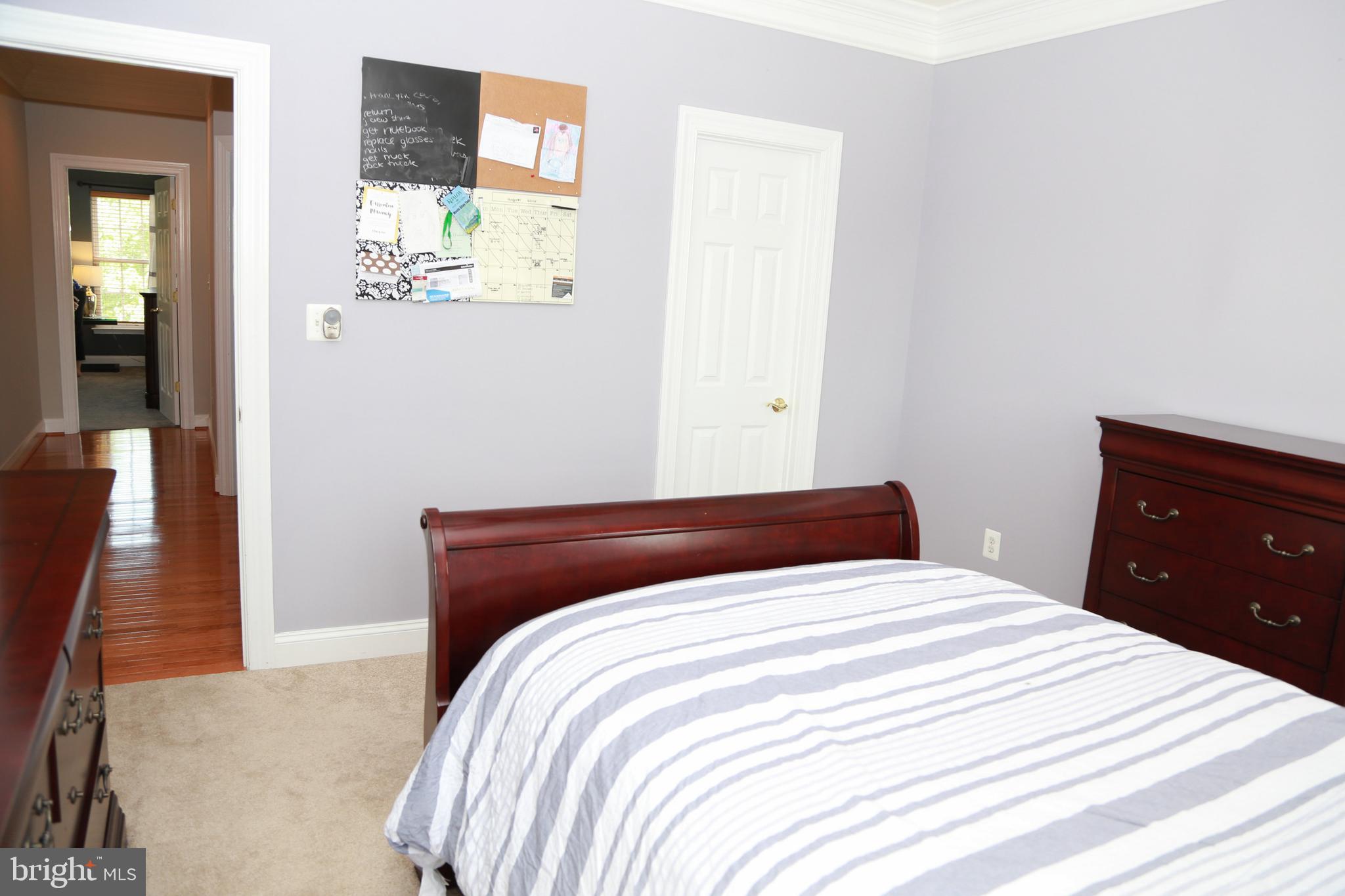 PEMBROOKE - Residential