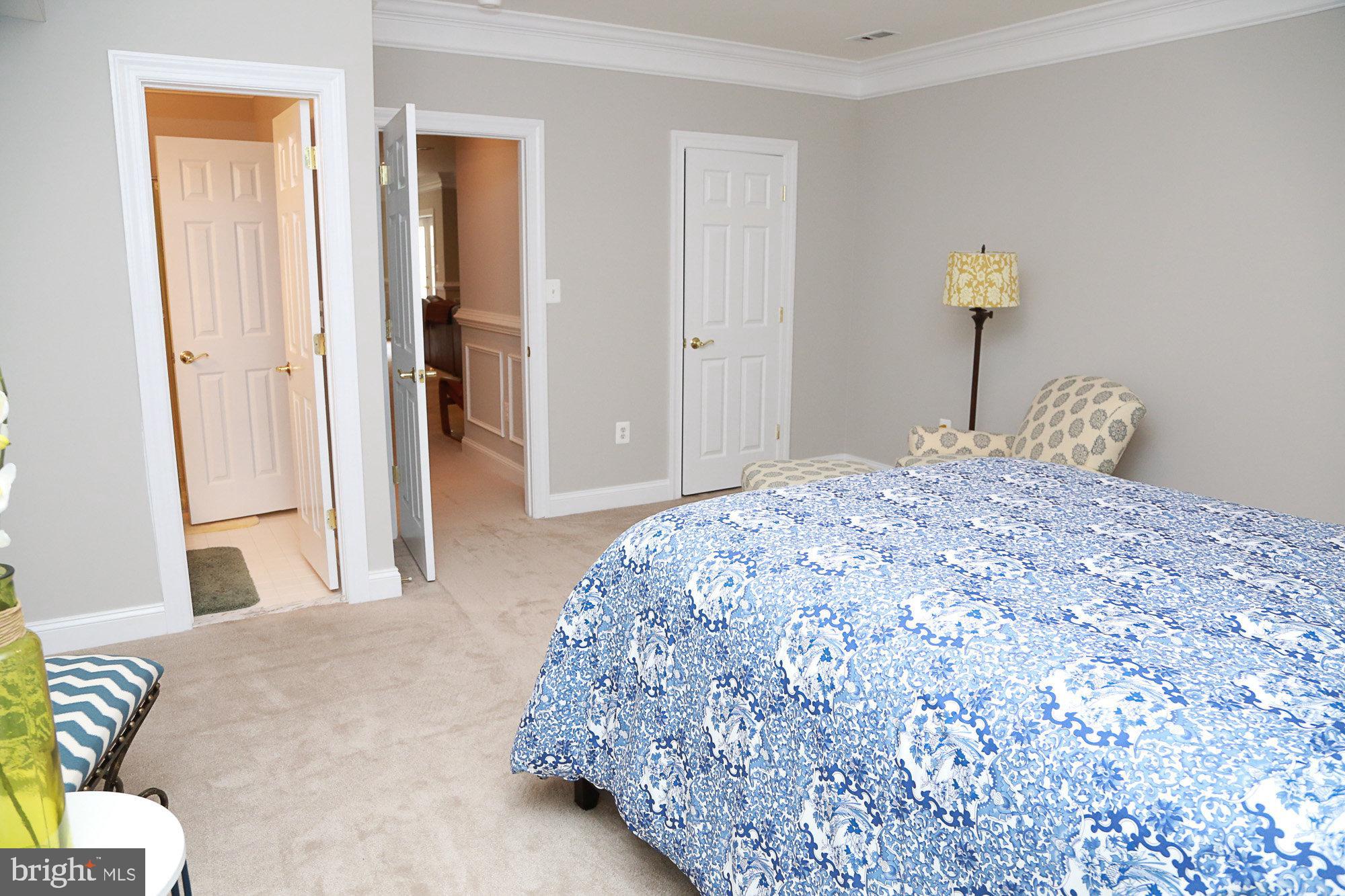 PEMBROOKE - Residential