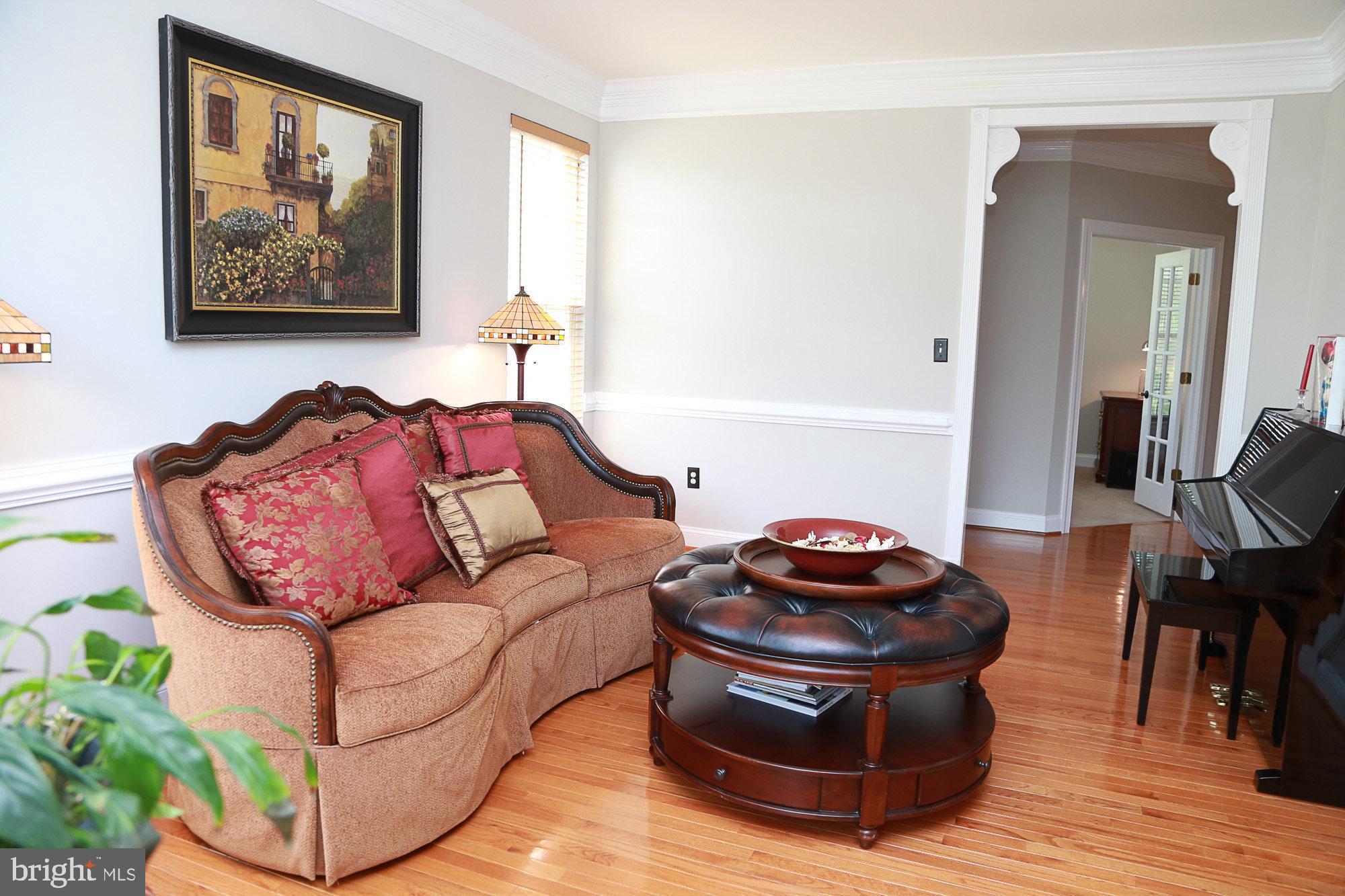 PEMBROOKE - Residential