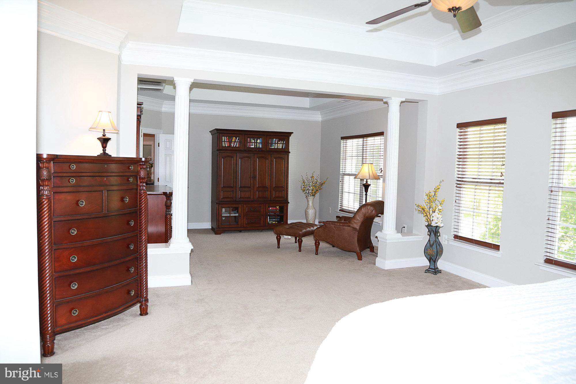 PEMBROOKE - Residential