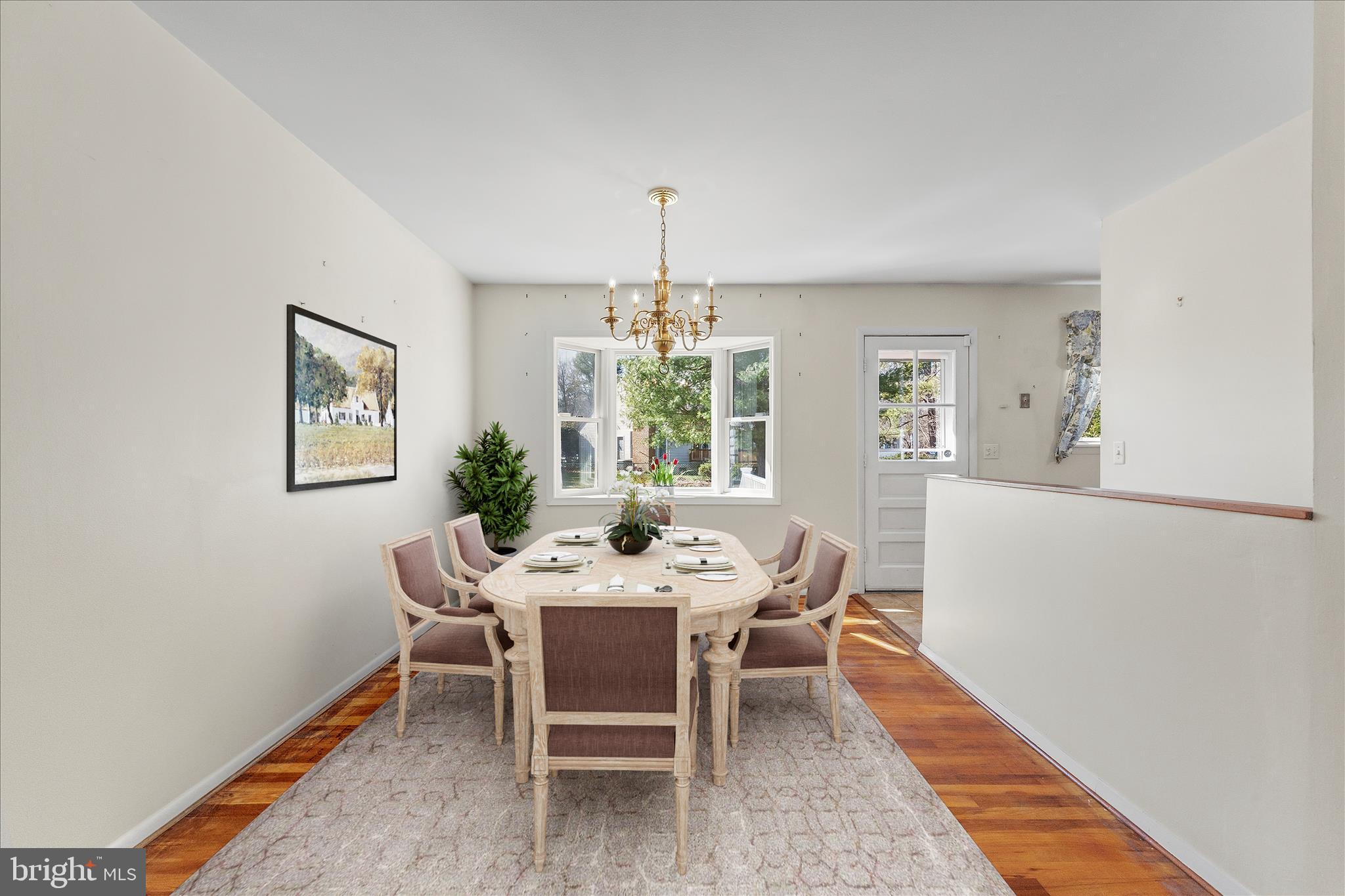 MANHATTAN MANOR - Residential