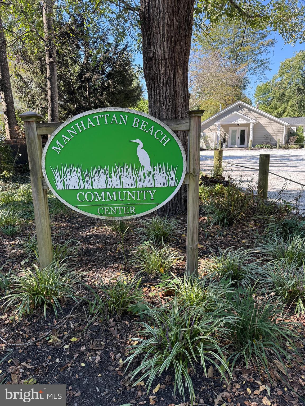 MANHATTAN MANOR - Residential