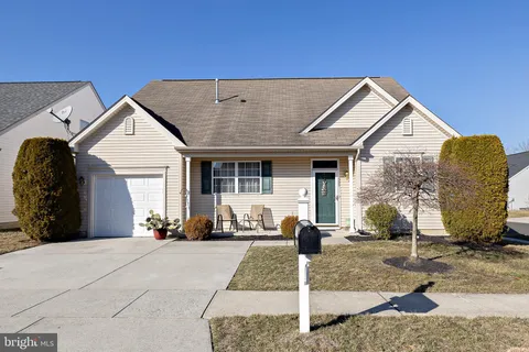 300 Castlewood Way Unit 1012, Deptford, NJ 08096 - #: NJGL2053904