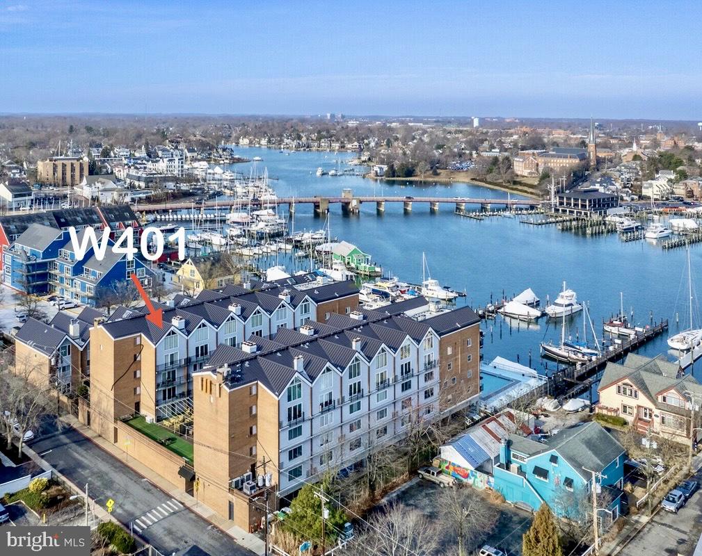 THE TECUMSEH - Residential