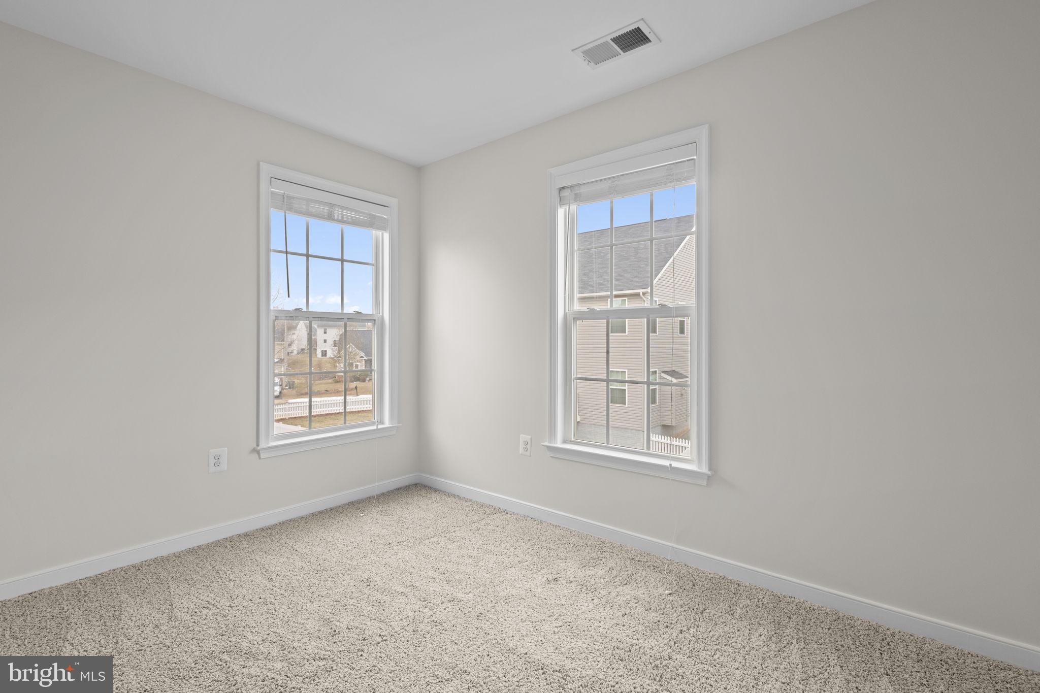 MAGNOLIA GREEN - Residential