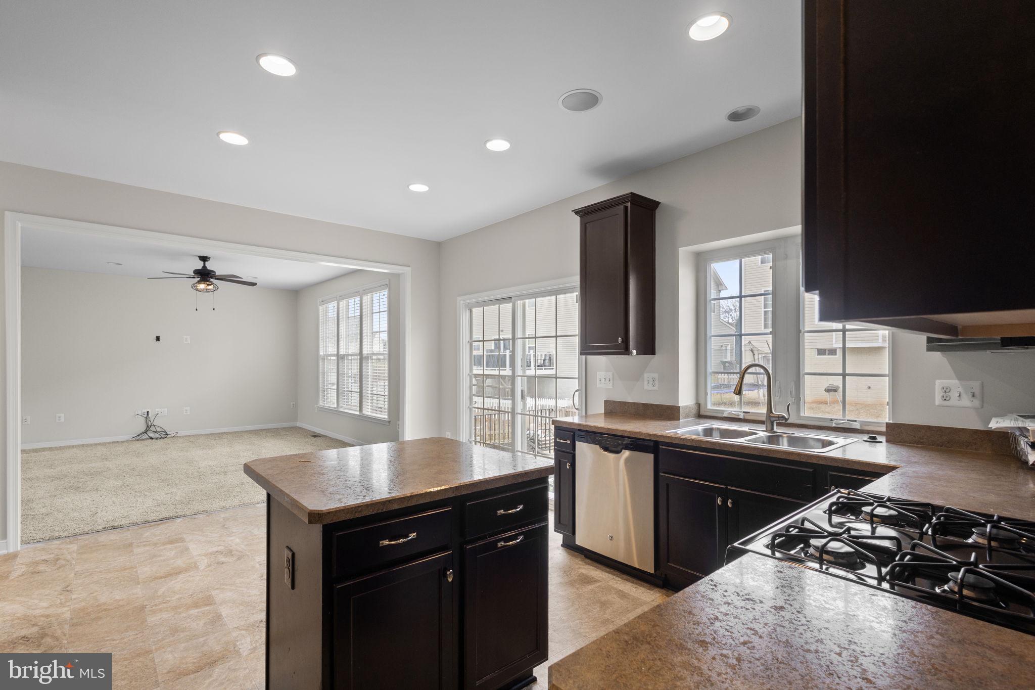 MAGNOLIA GREEN - Residential