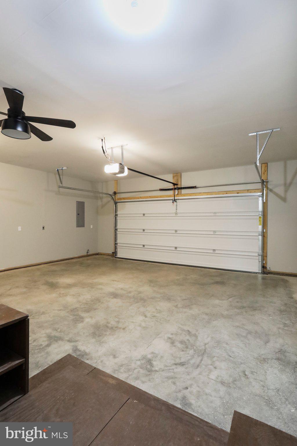 BRIDLE CREEK - Residential