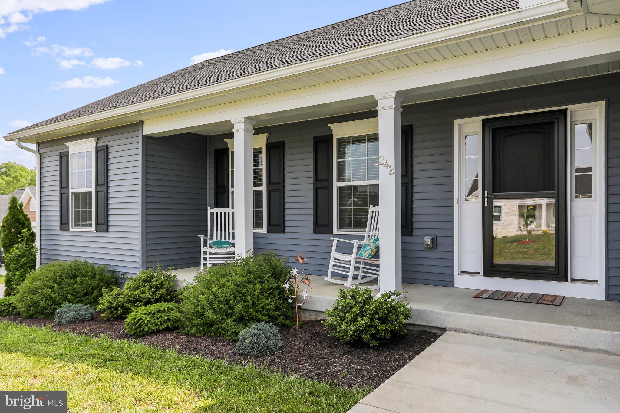 BRIDLE CREEK - Residential